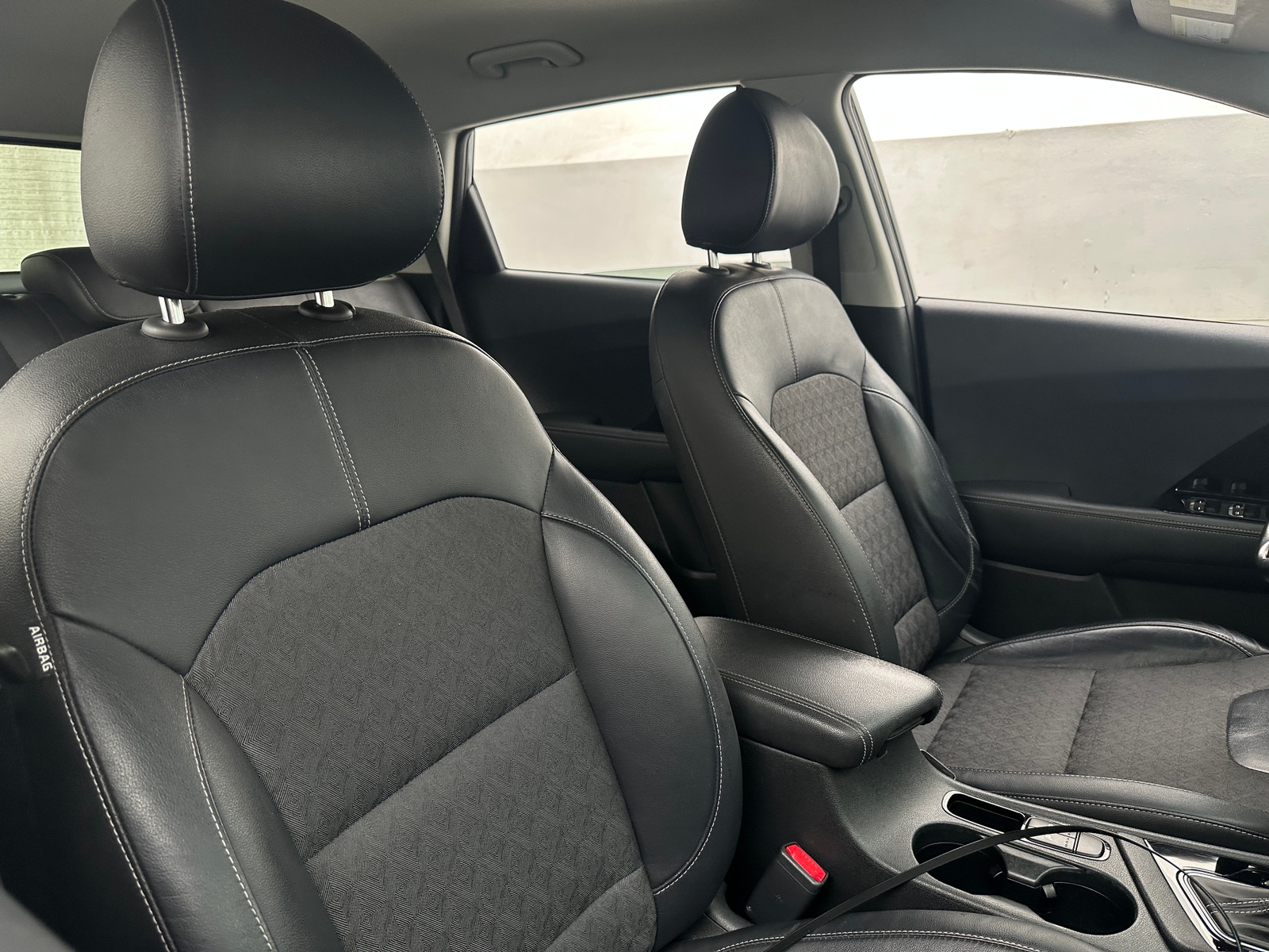 Thumbnail: 2018 Kia Niro - 2