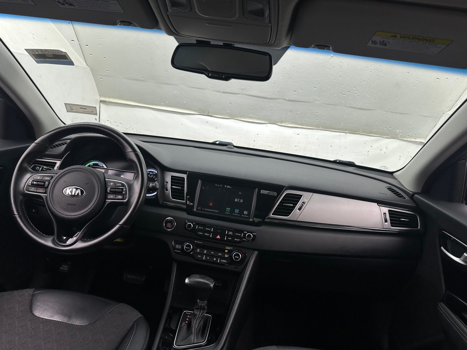 Thumbnail: 2018 Kia Niro - 3