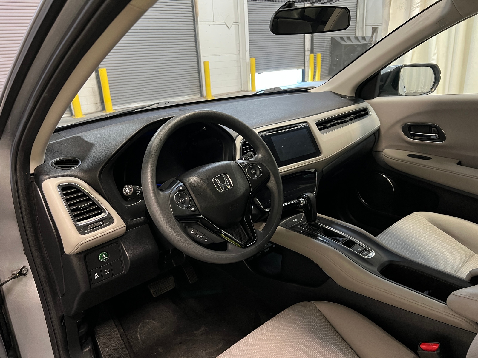 Thumbnail: 2018 Honda HR-V - 3