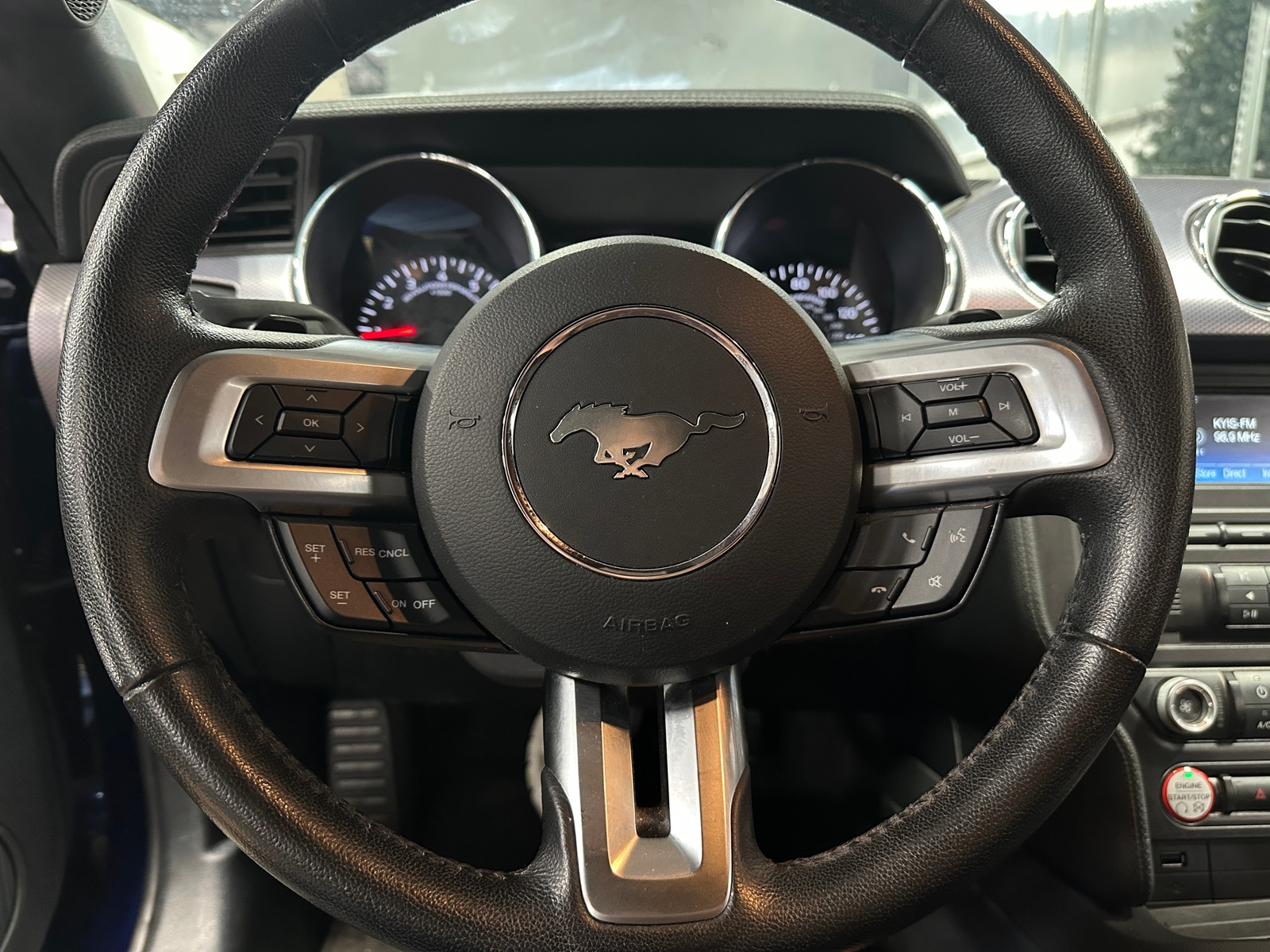 Thumbnail: 2015 Ford Mustang - 5