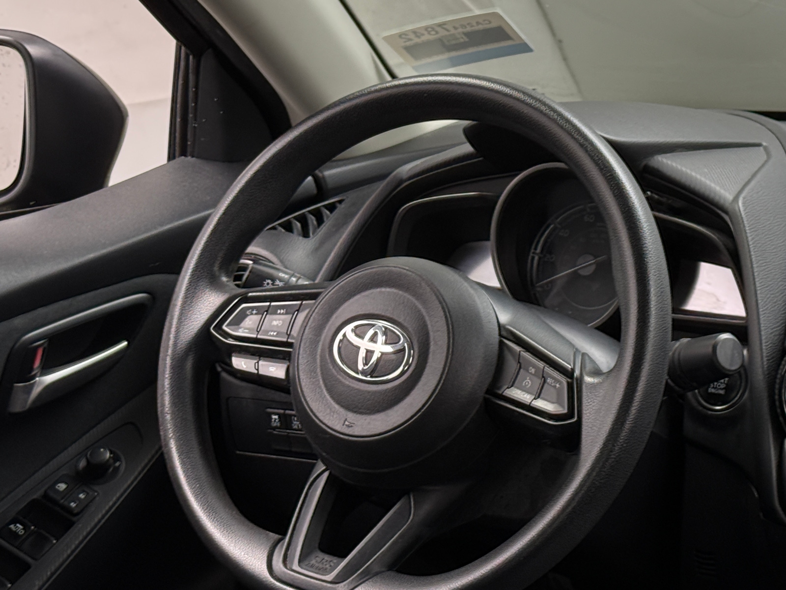 Thumbnail: 2019 Toyota Yaris - 5