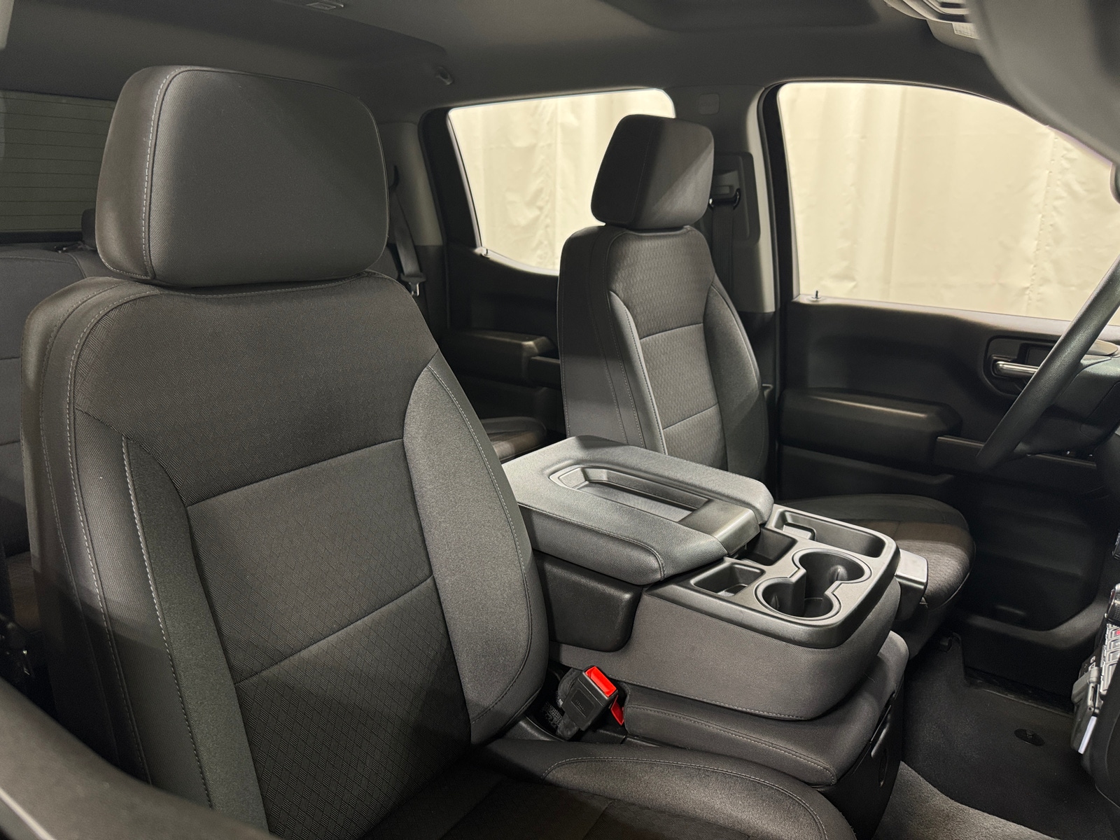 Thumbnail: 2024 Chevrolet Silverado 1500 - 2