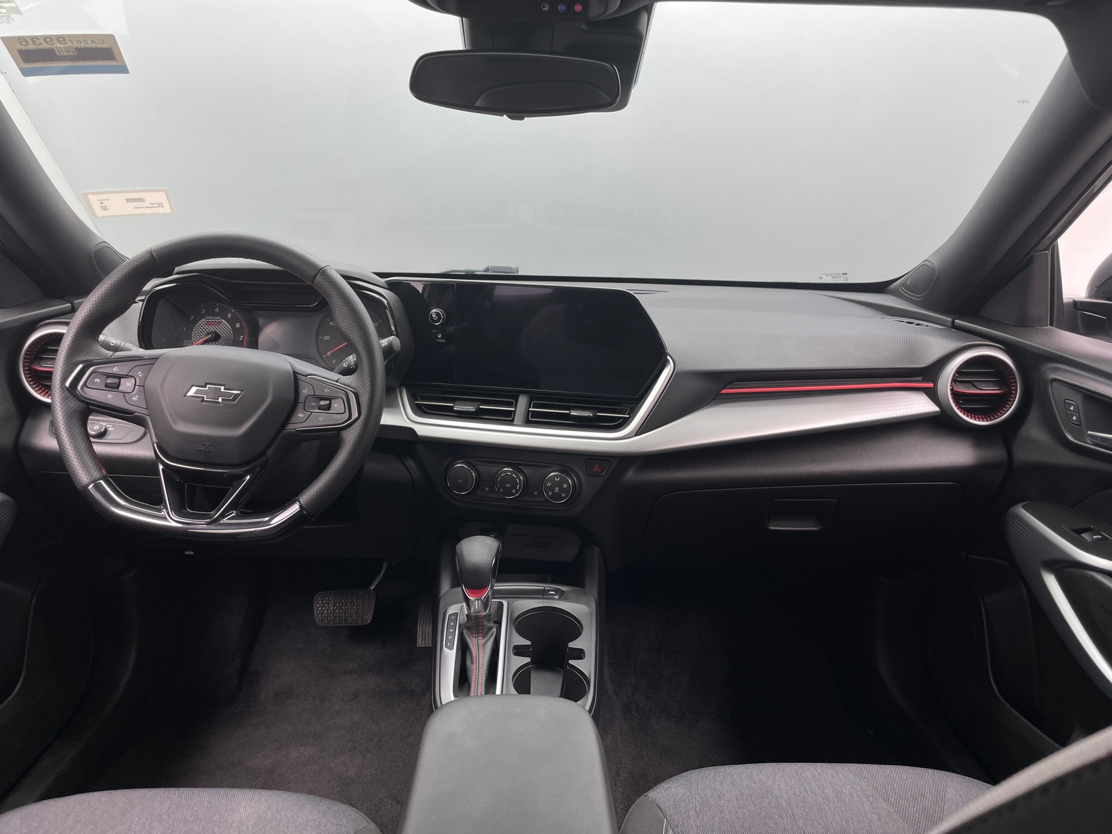 Thumbnail: 2024 Chevrolet Trax - 3