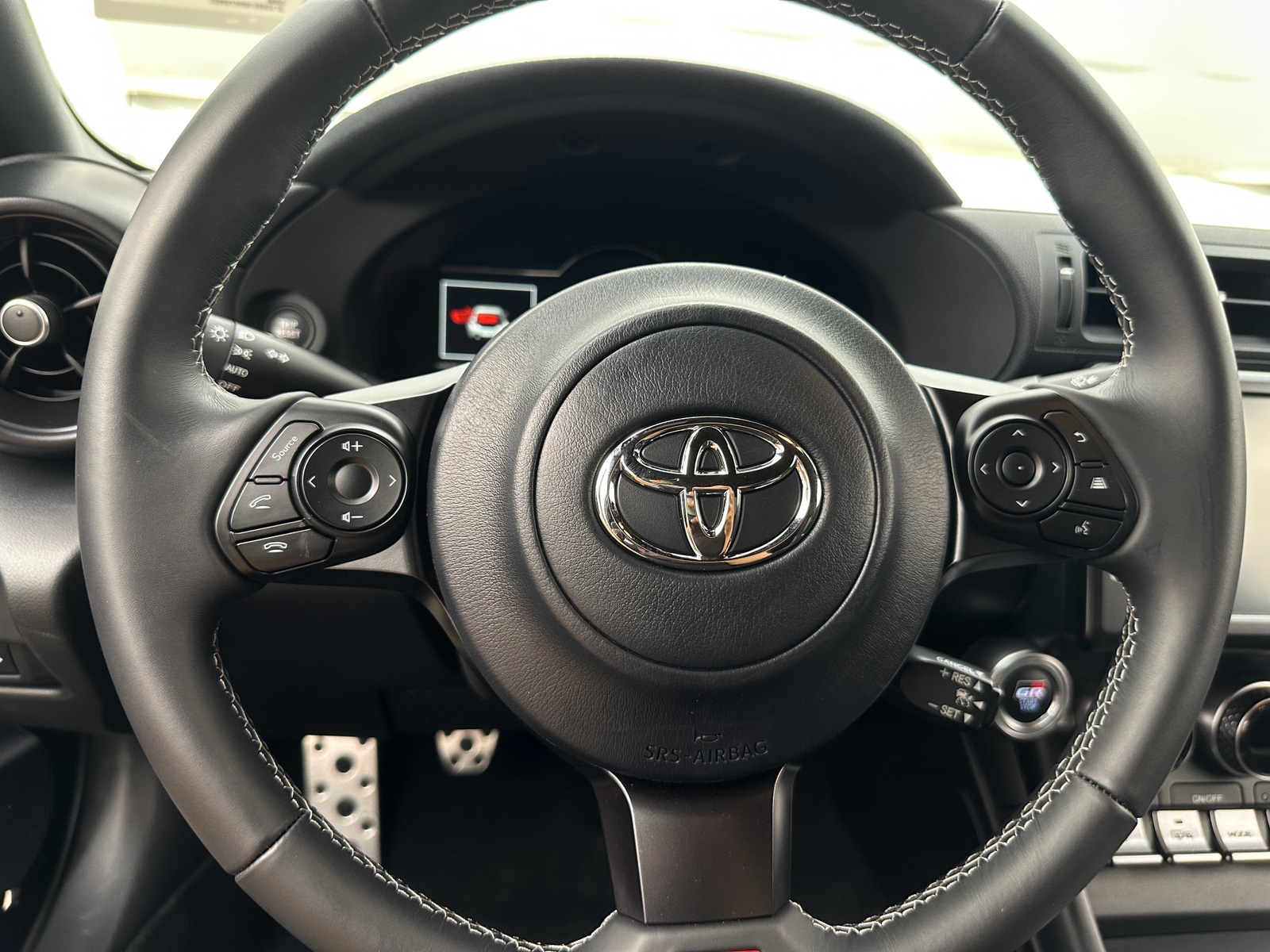 Thumbnail: 2024 Toyota GR86 - 3