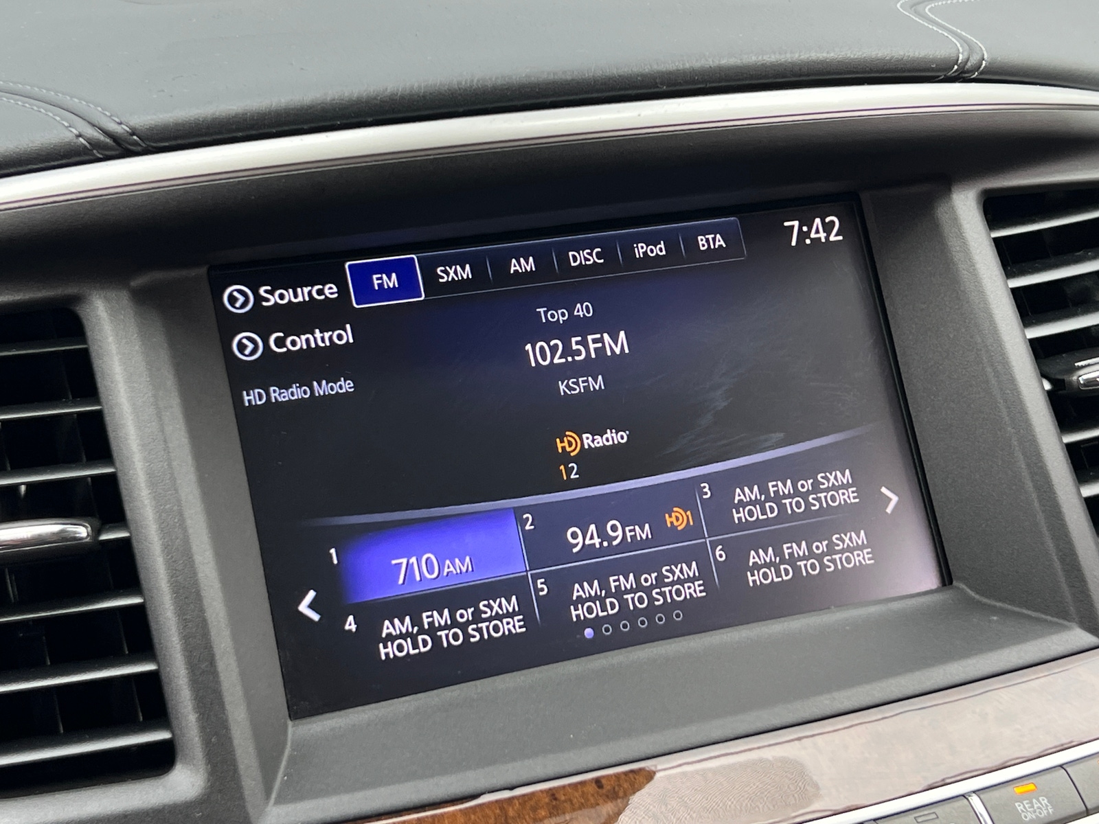 Thumbnail: 2019 INFINITI QX60 - 3