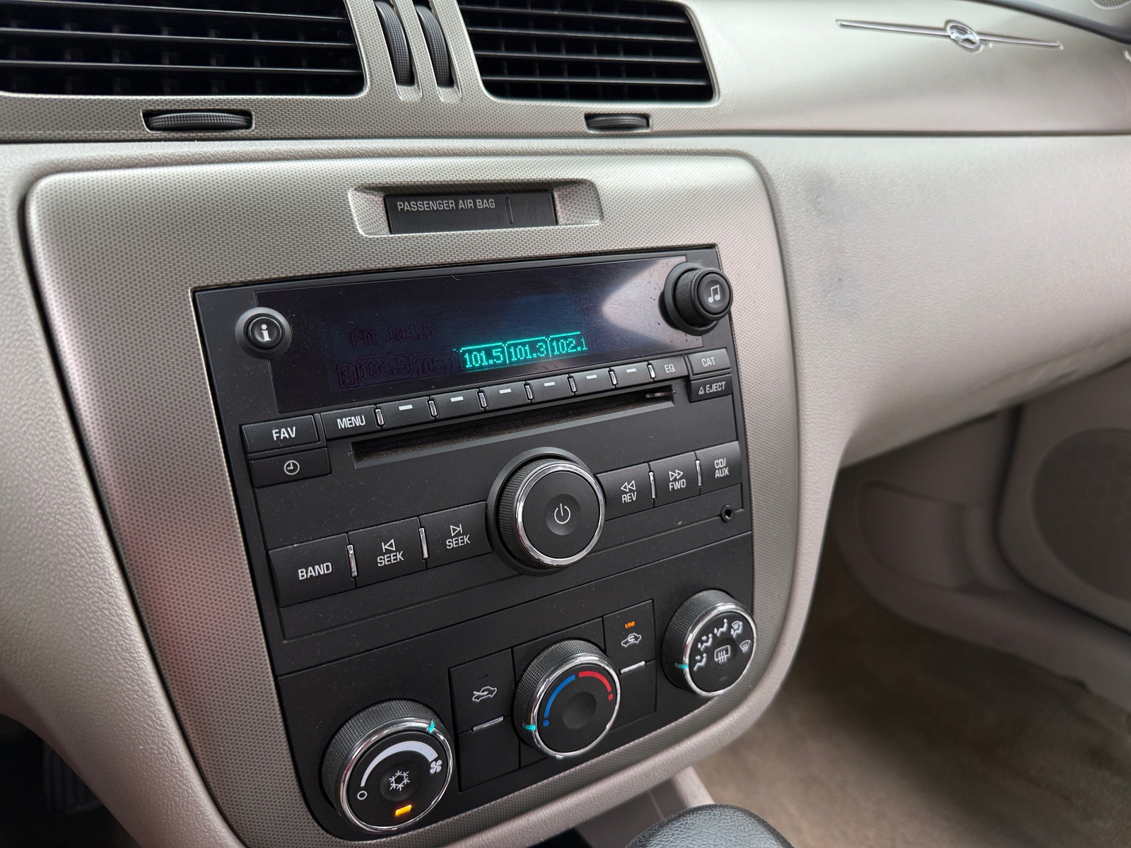 Thumbnail: 2014 Chevrolet Impala - 4