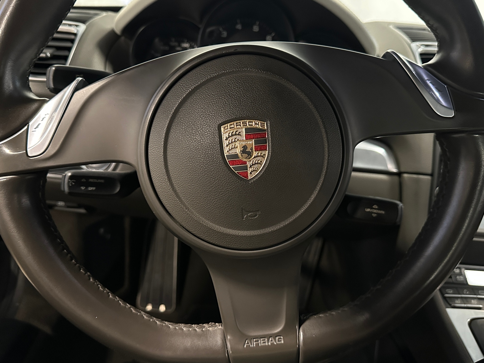 Thumbnail: 2014 Porsche Cayman - 3