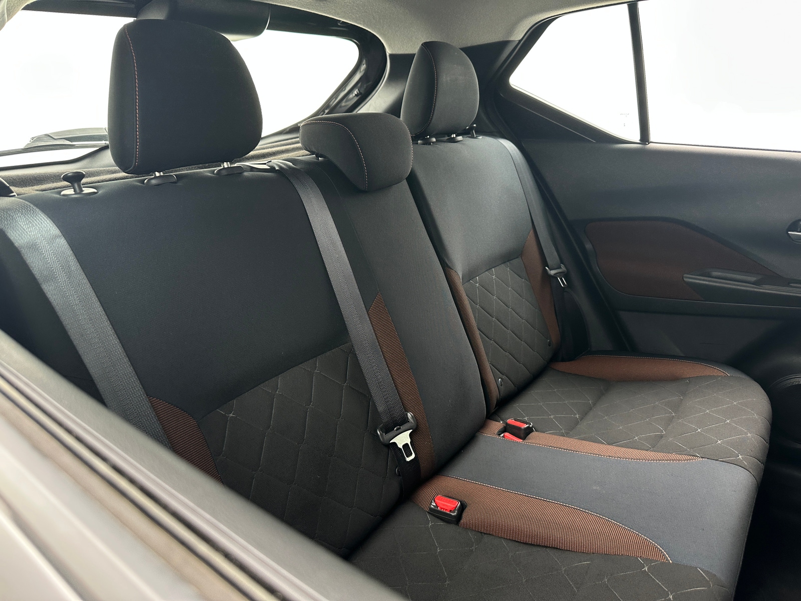 Thumbnail: 2018 Nissan Kicks - 6