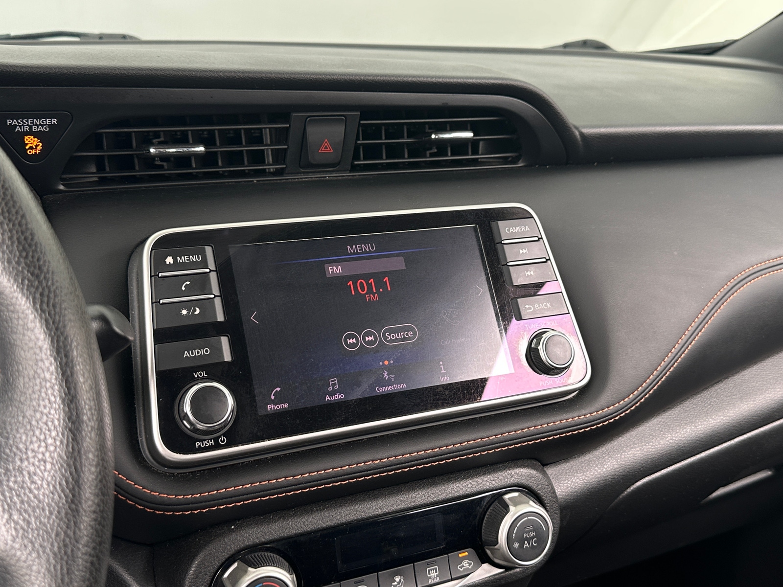 Thumbnail: 2018 Nissan Kicks - 4