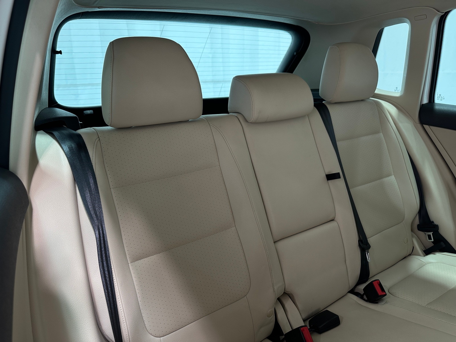 Thumbnail: 2013 Volkswagen Tiguan - 5