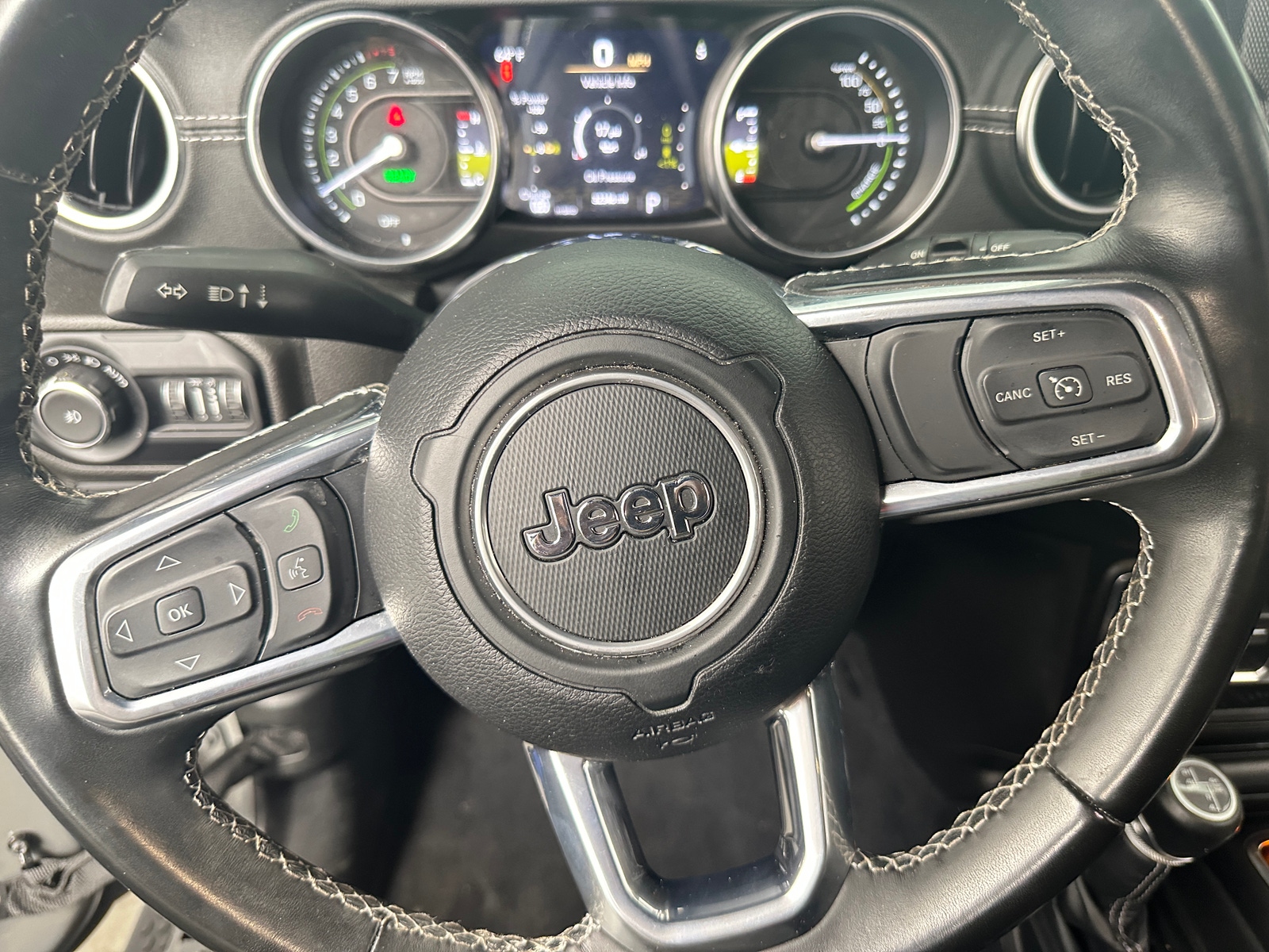 Thumbnail: 2022 Jeep Wrangler - 4