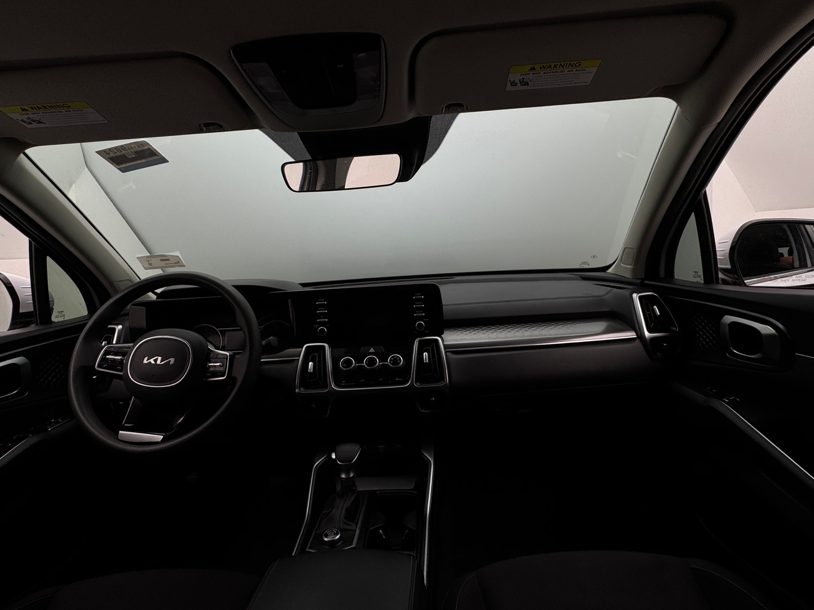 Thumbnail: 2022 Kia Sorento - 3