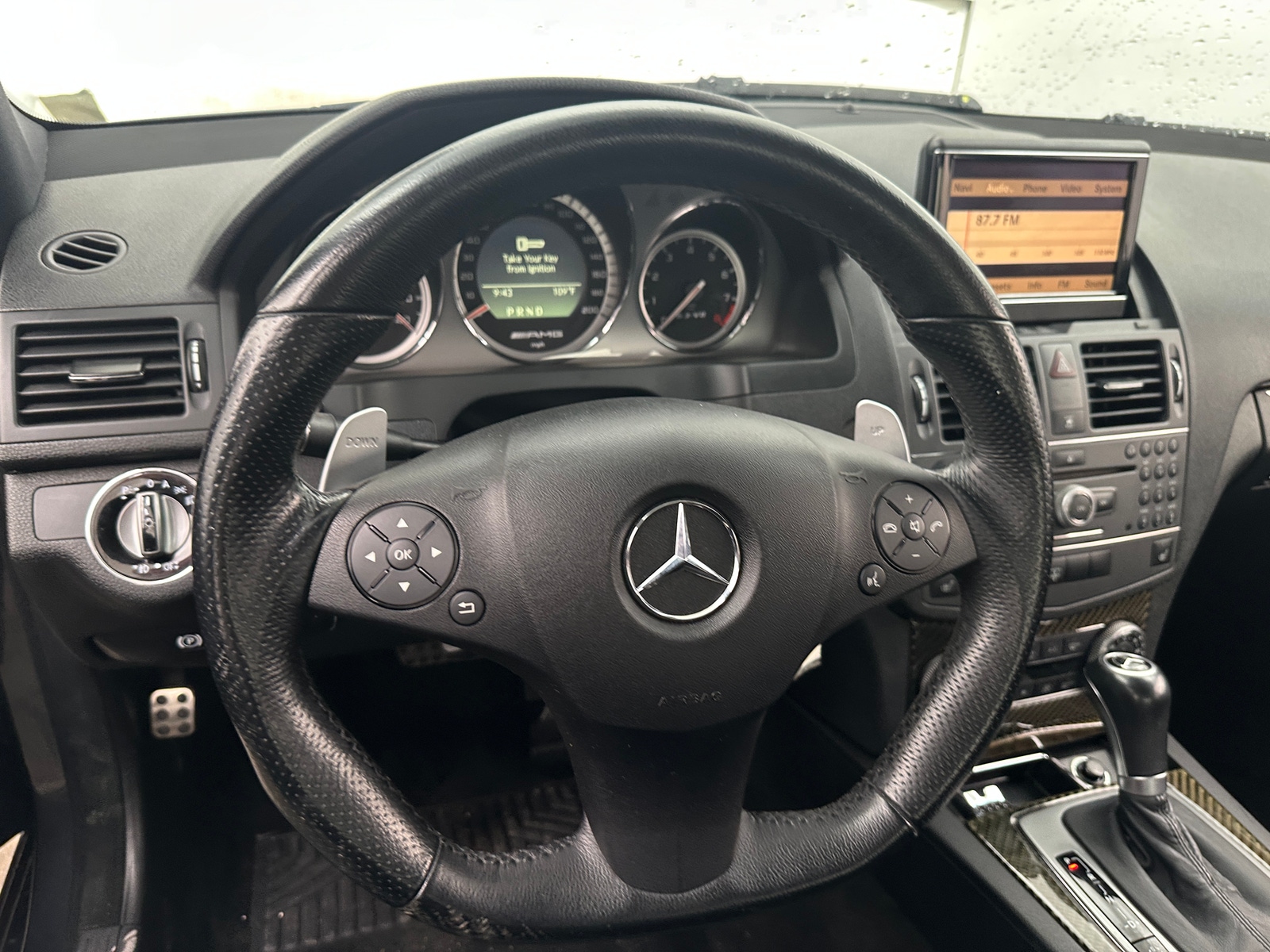 Thumbnail: 2010 Mercedes-Benz C-Class - 4