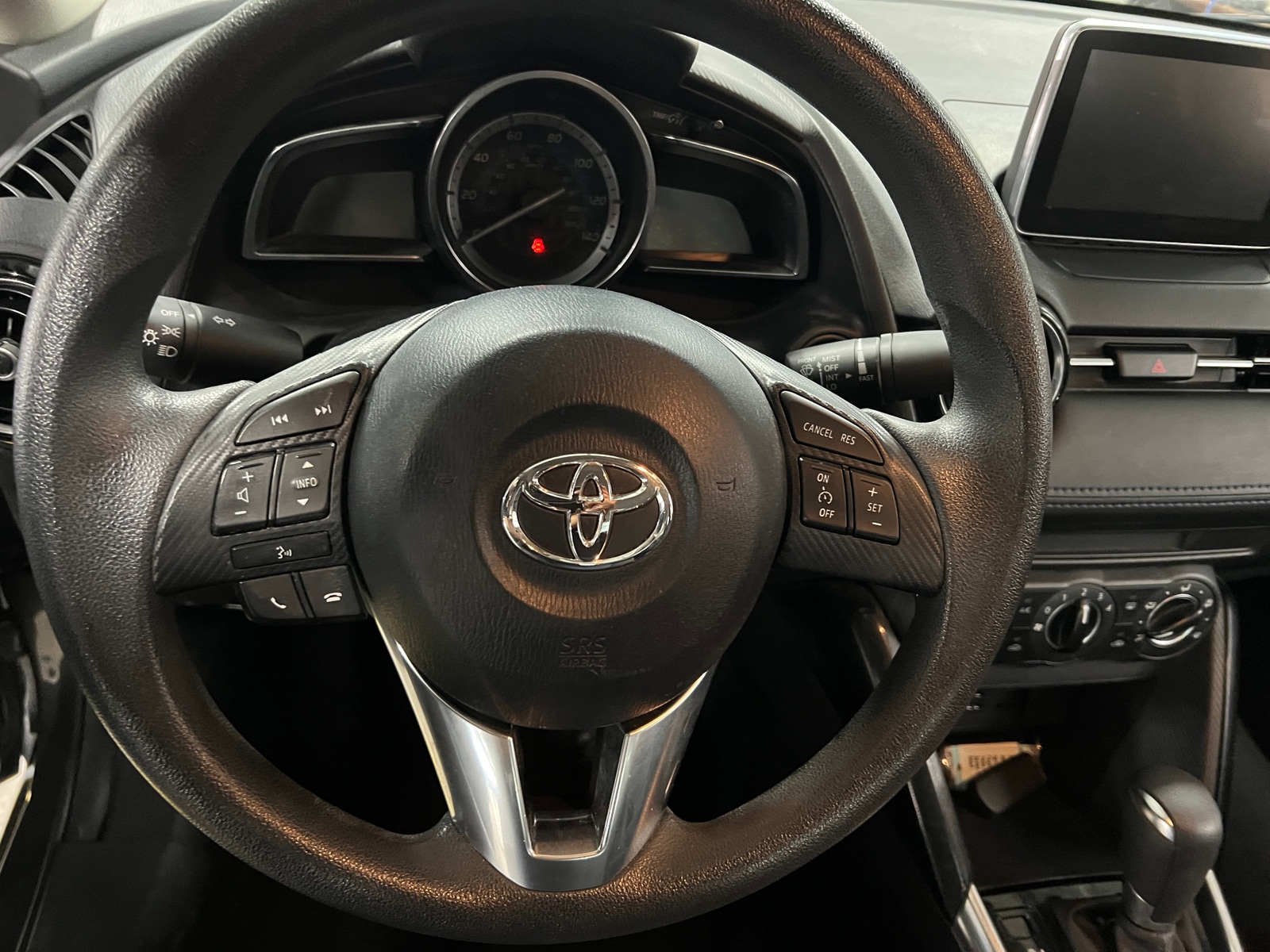 Thumbnail: 2017 Toyota Yaris iA - 5
