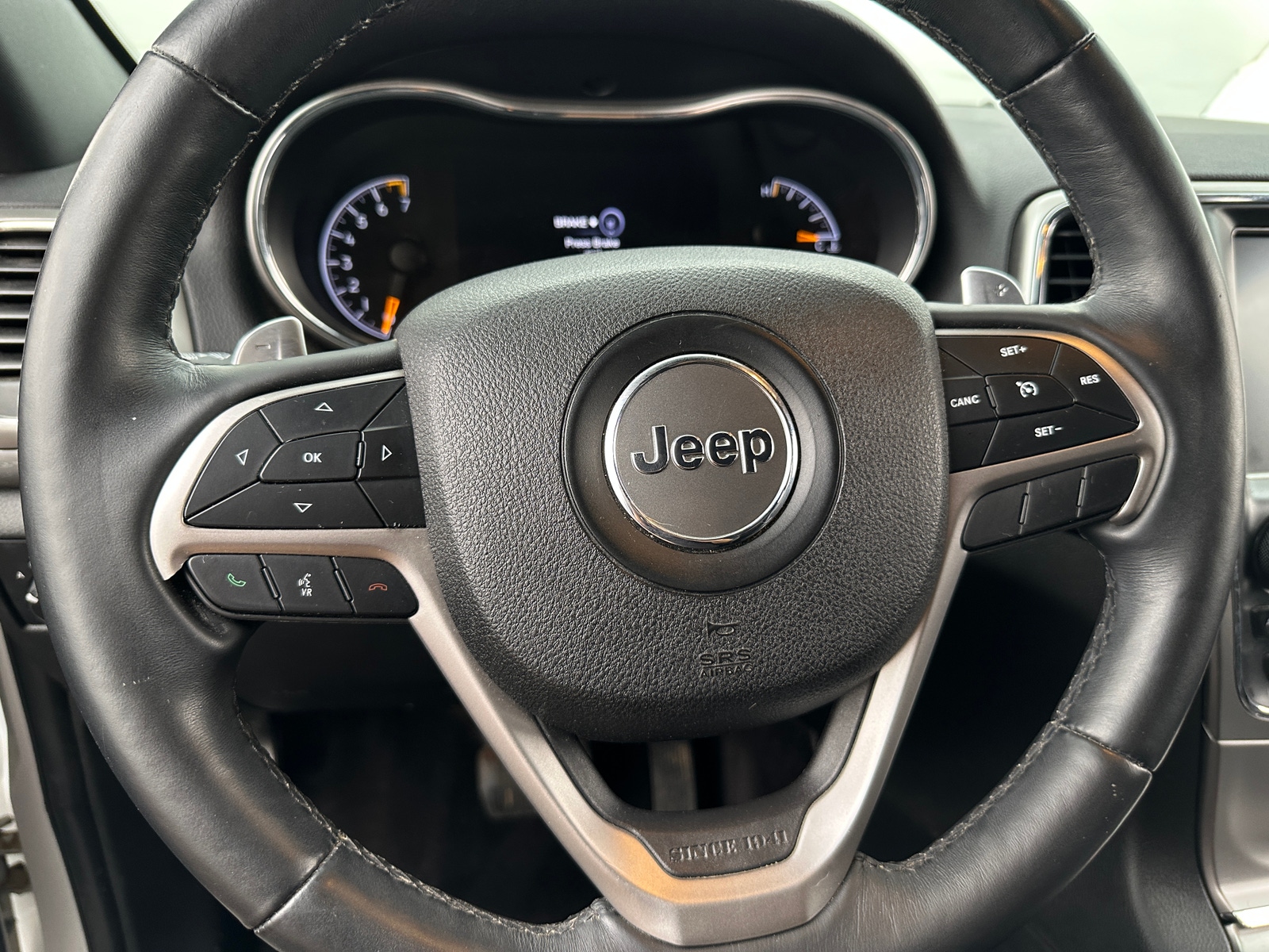 Thumbnail: 2017 Jeep Grand Cherokee - 5