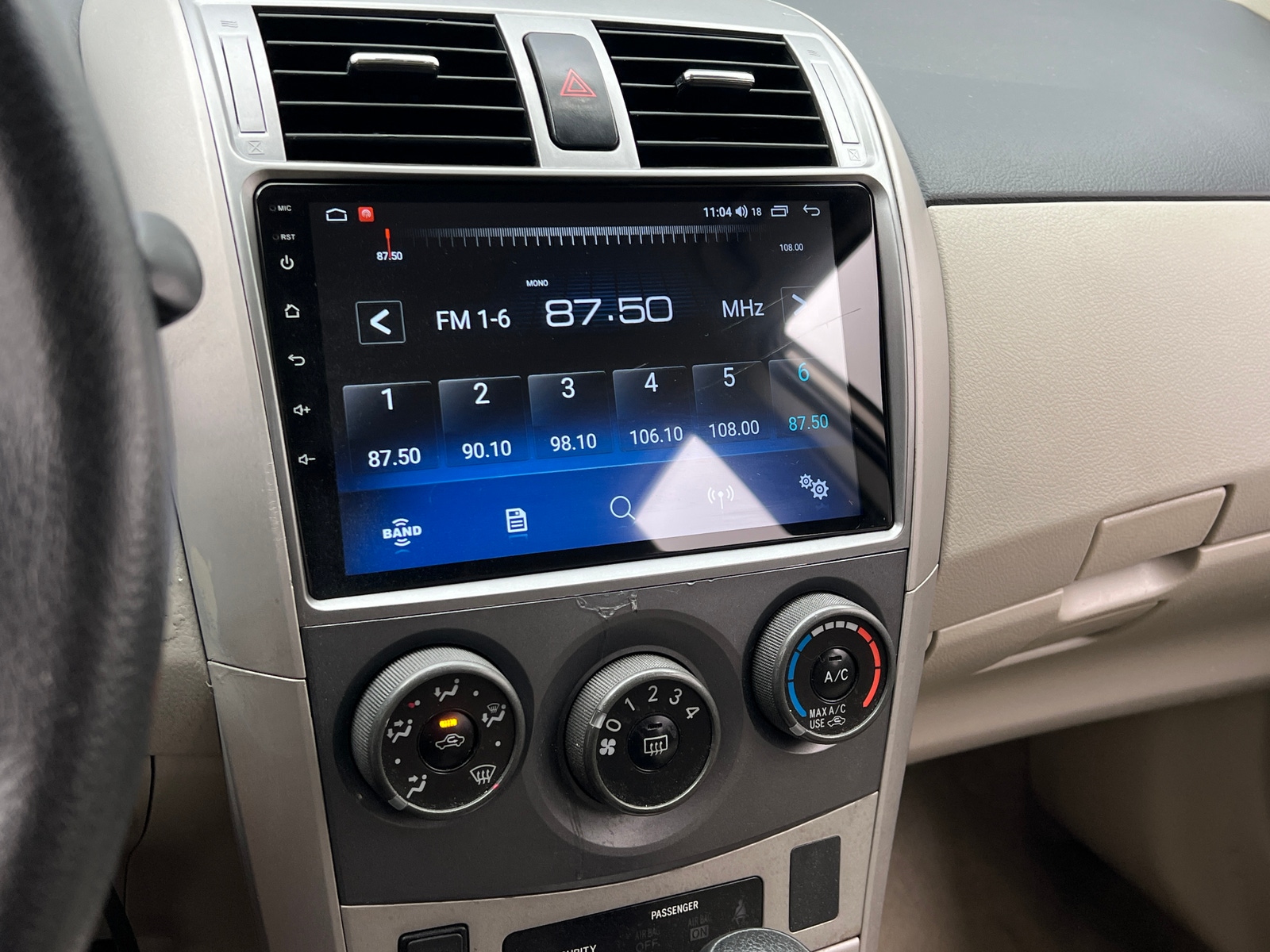 Thumbnail: 2013 Toyota Corolla - 4