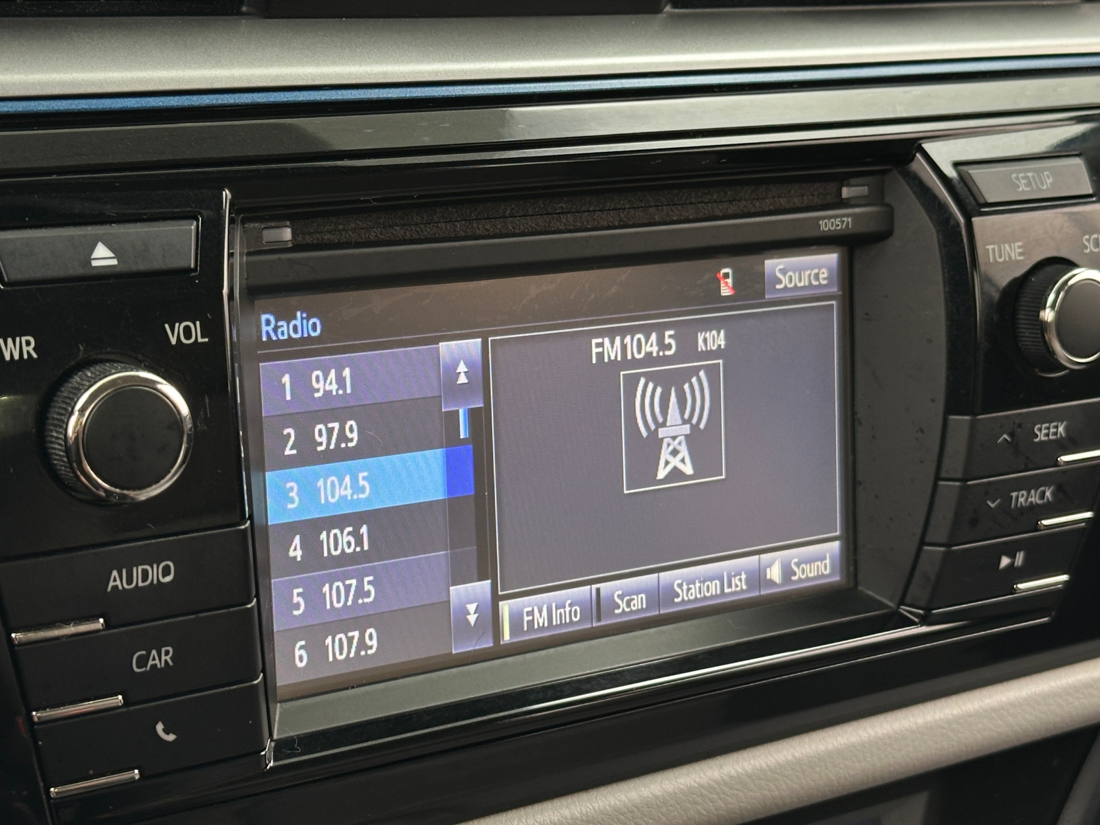 Thumbnail: 2016 Toyota Corolla - 4