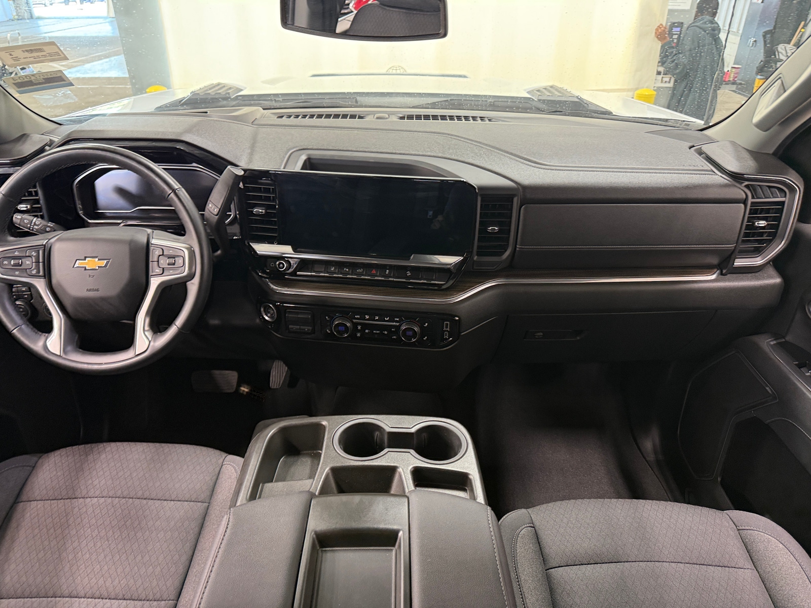 Thumbnail: 2024 Chevrolet Silverado 2500 - 3