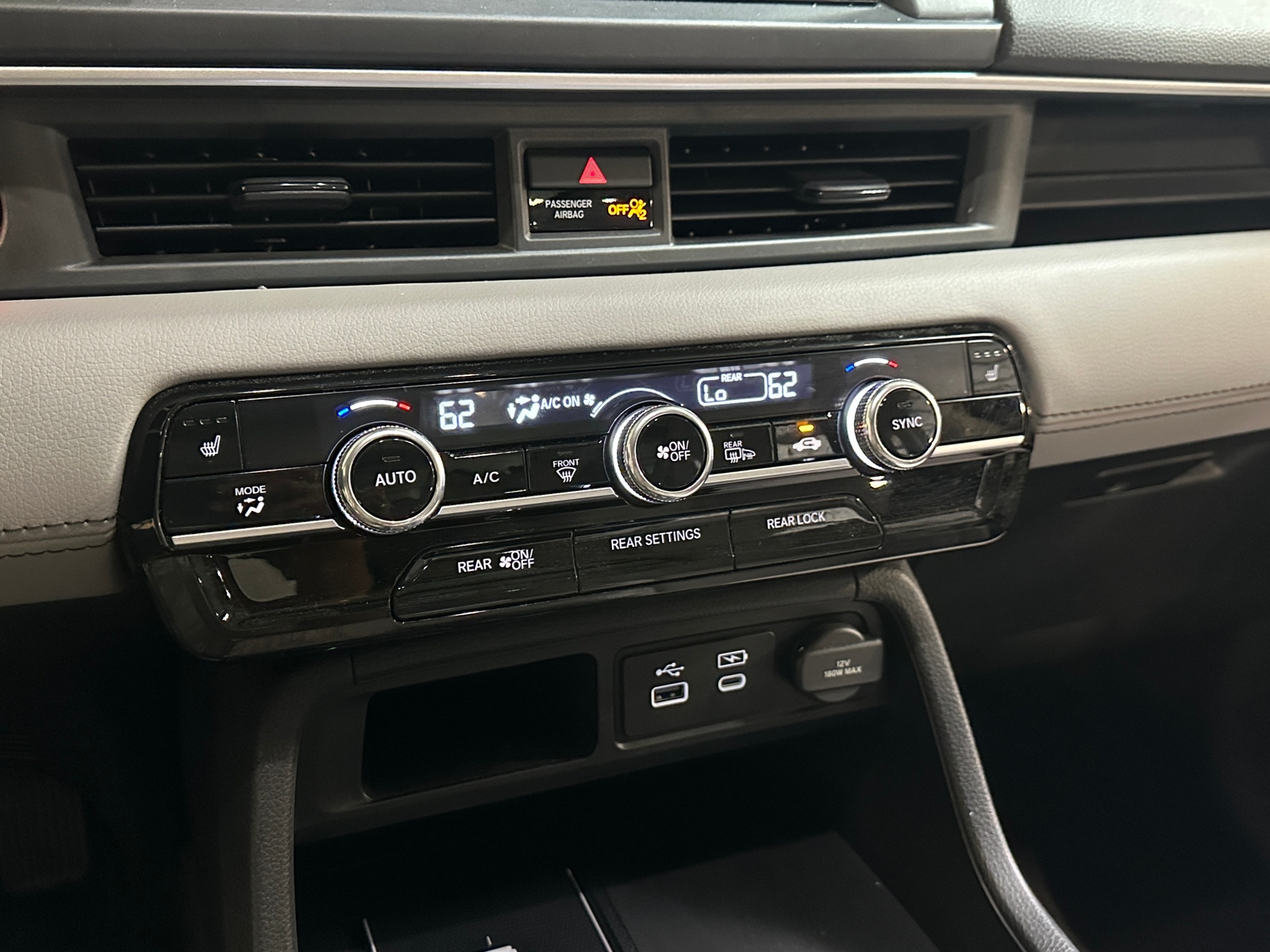 Thumbnail: 2025 Honda Pilot - 3