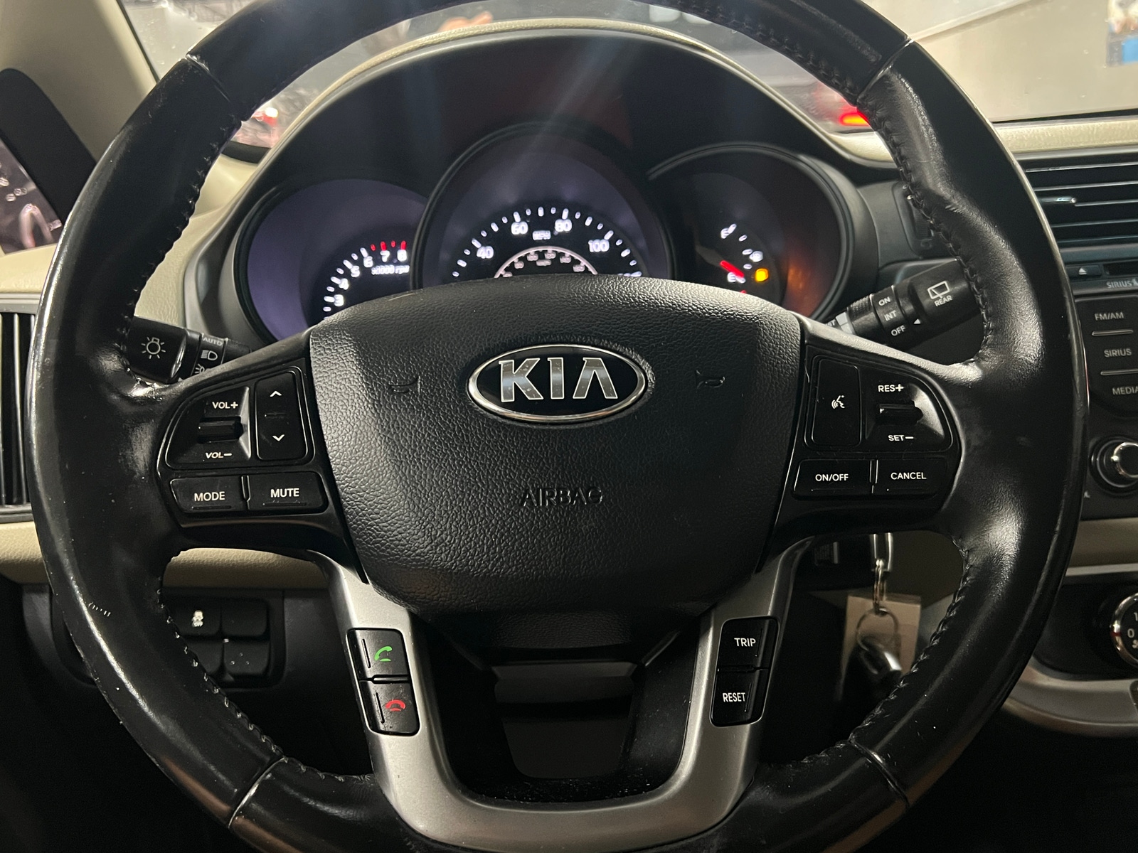 Thumbnail: 2014 Kia Rio - 5