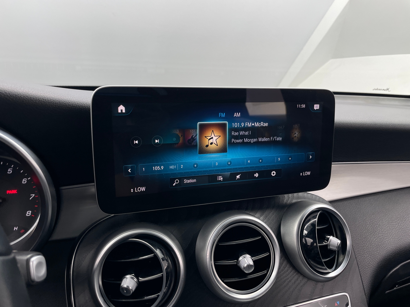 Thumbnail: 2021 Mercedes-Benz GLC - 3