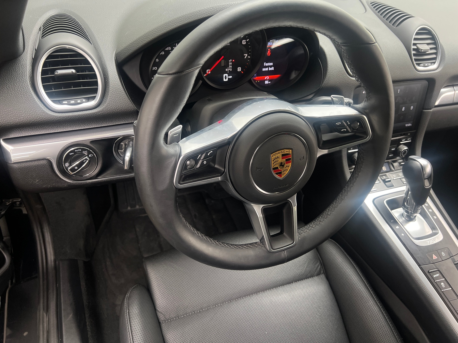 Thumbnail: 2021 Porsche 718 Cayman - 5
