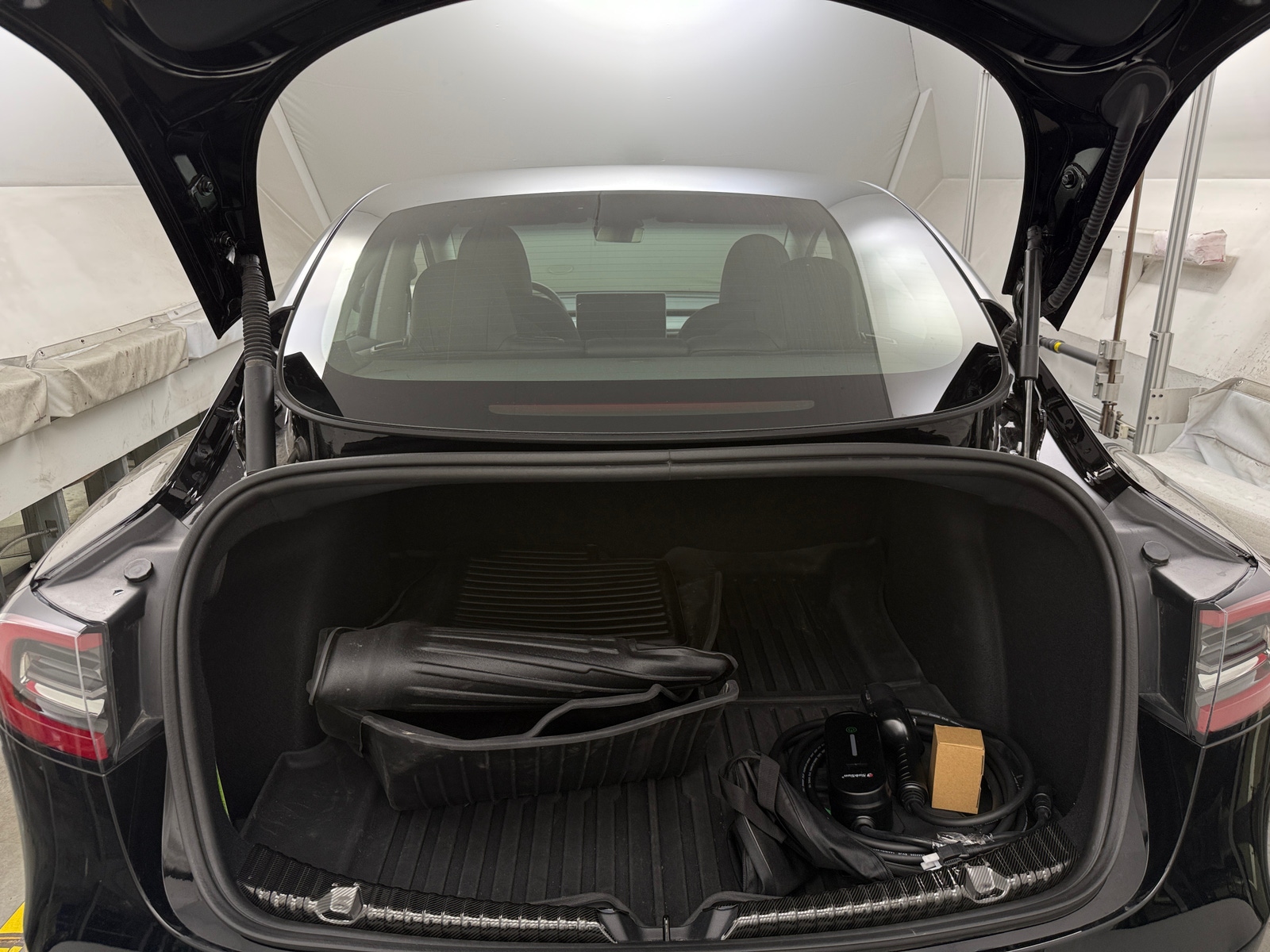 Thumbnail: 2023 Tesla Model 3 - 6