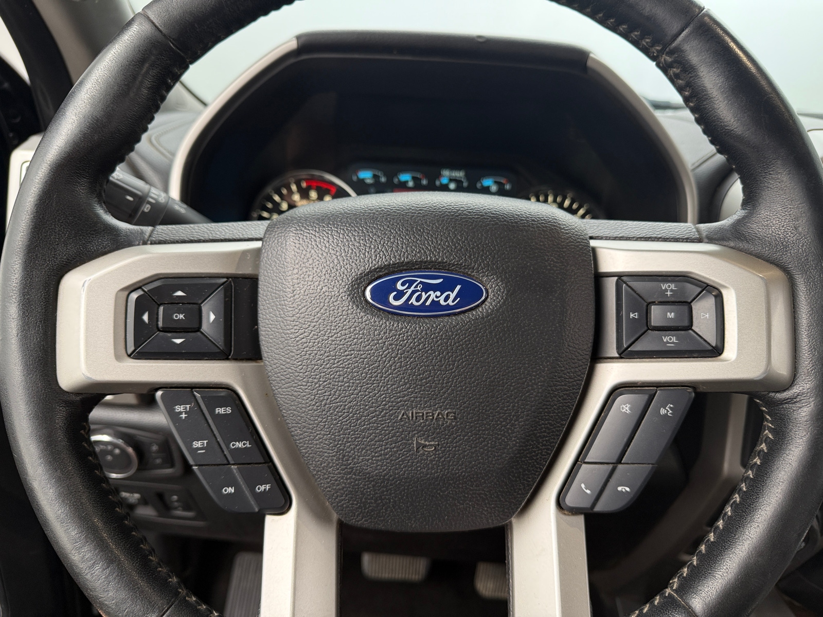 Thumbnail: 2018 Ford Econoline - 4