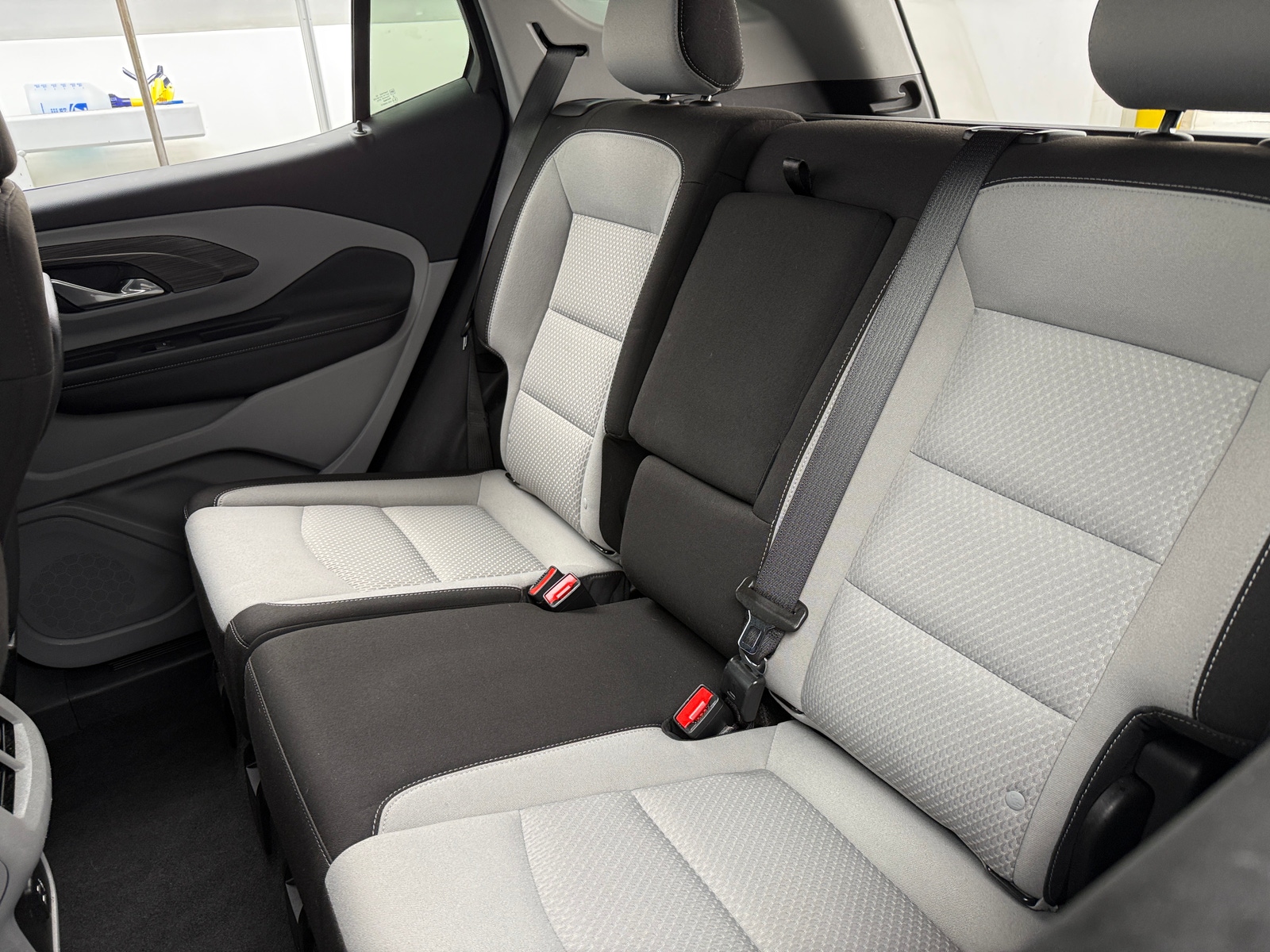 Thumbnail: 2023 GMC Terrain - 6
