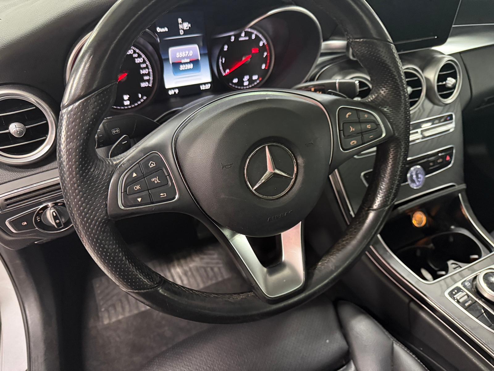 Thumbnail: 2015 Mercedes-Benz C-Class - 4