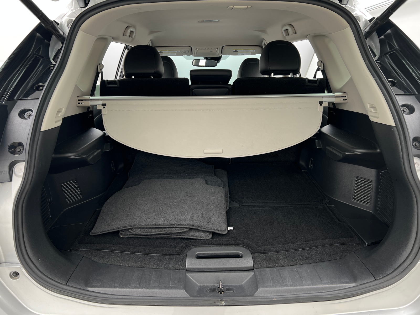 Thumbnail: 2019 Nissan Rogue - 6