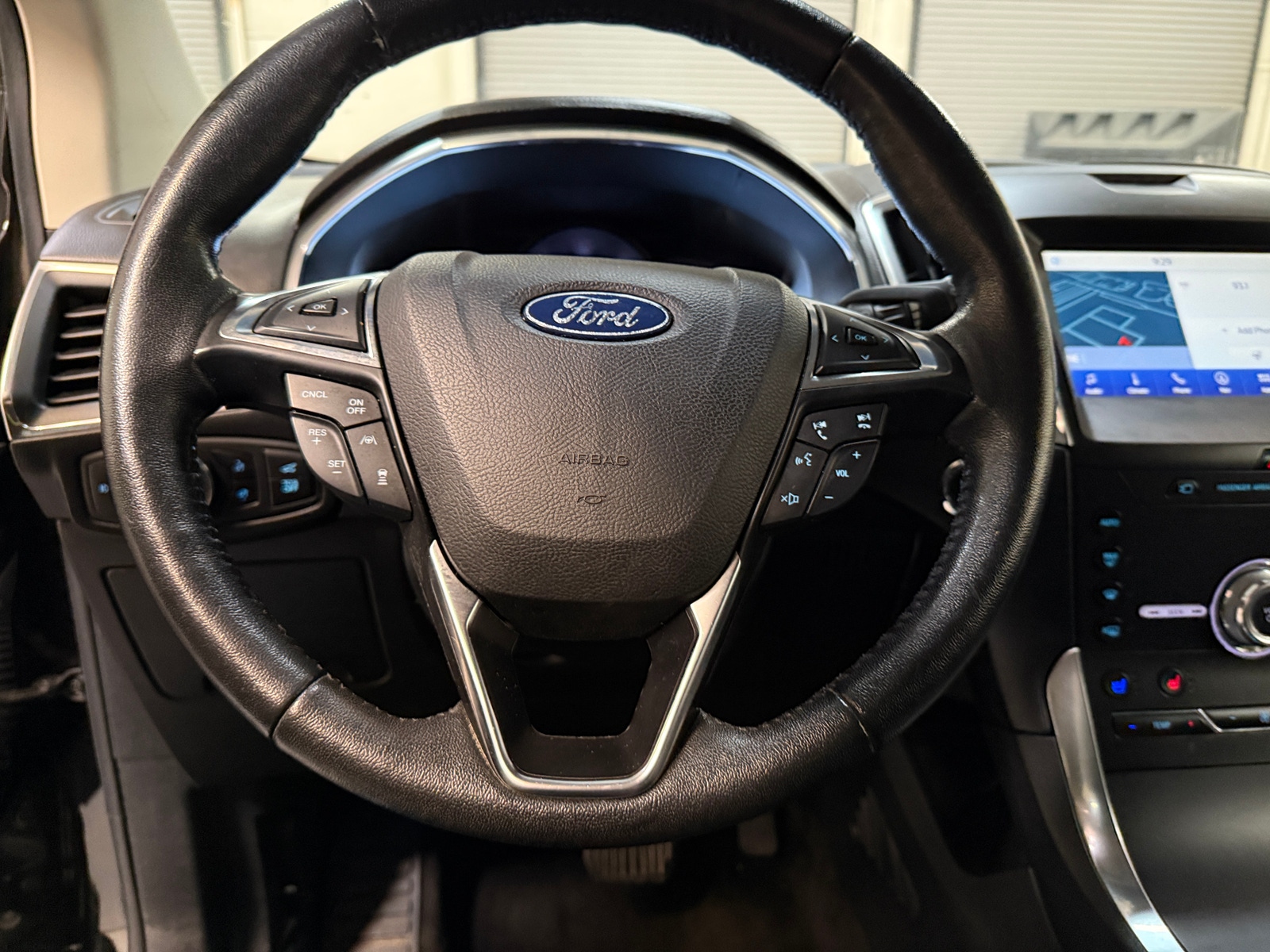 Thumbnail: 2020 Ford Edge - 4