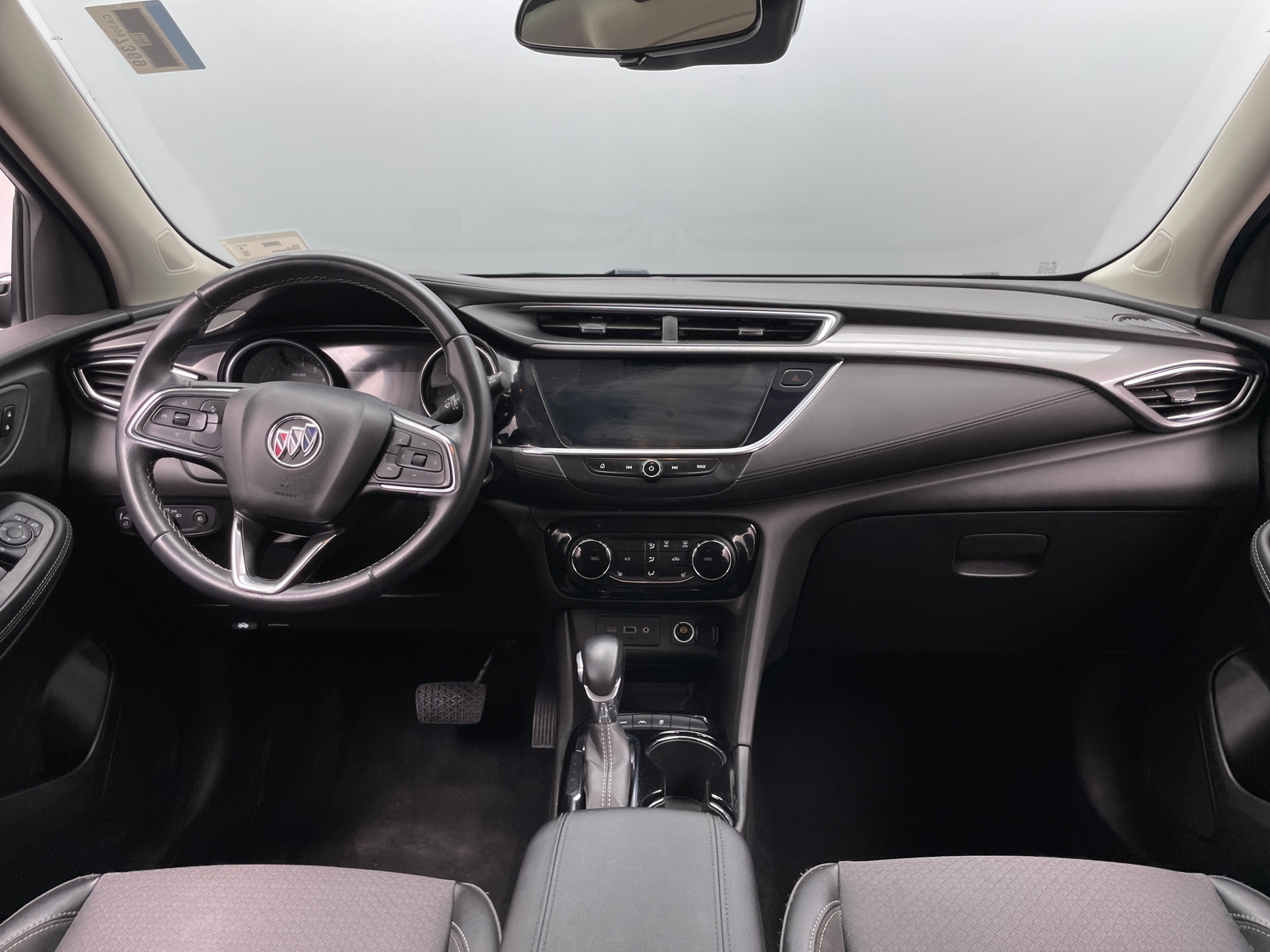 Thumbnail: 2022 Buick Encore GX - 3