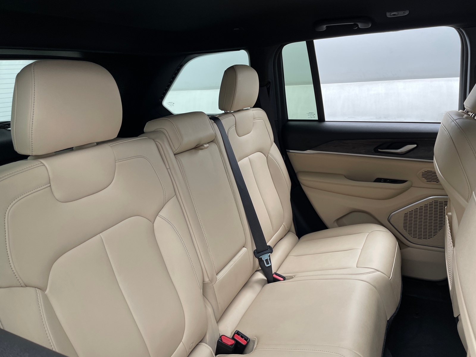 Thumbnail: 2023 Jeep Grand Cherokee - 5