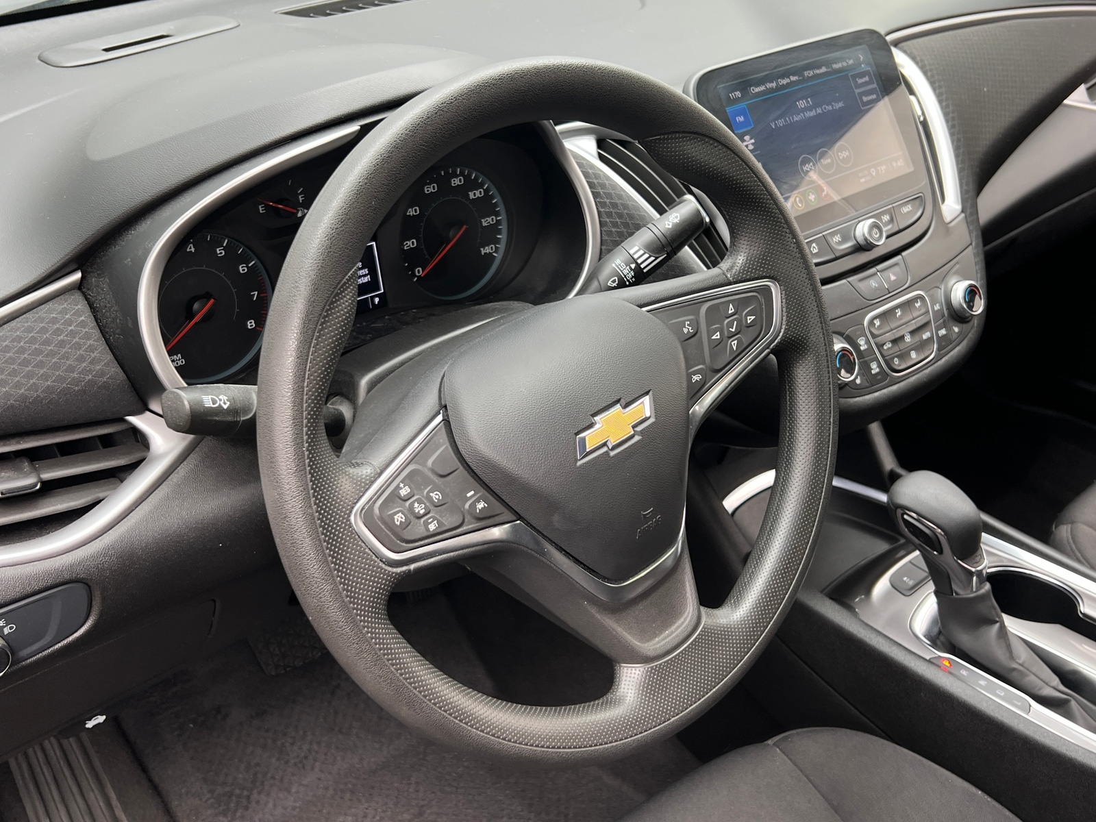 Thumbnail: 2024 Chevrolet Malibu - 5