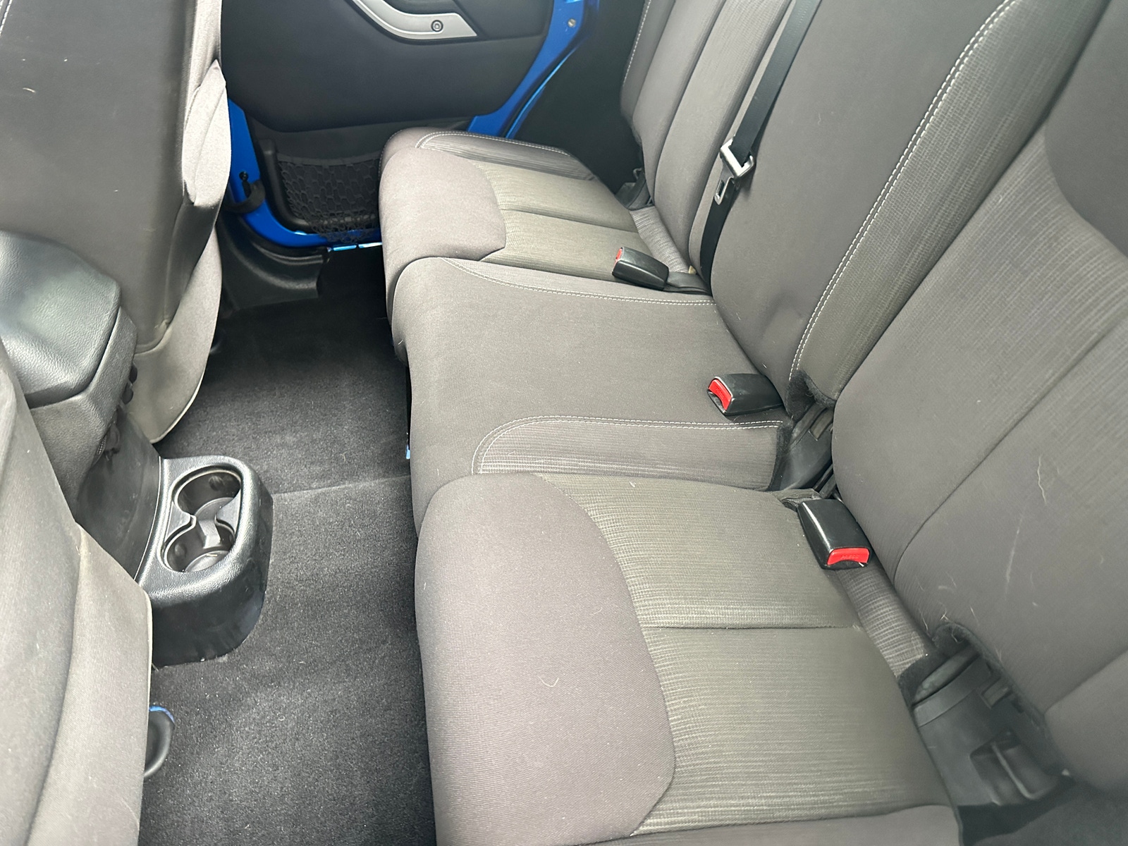 Thumbnail: 2015 Jeep Wrangler - 6