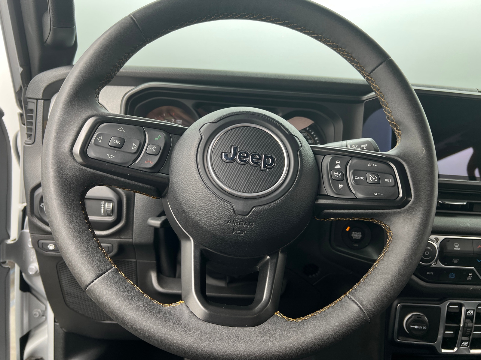 Thumbnail: 2024 Jeep Wrangler - 5