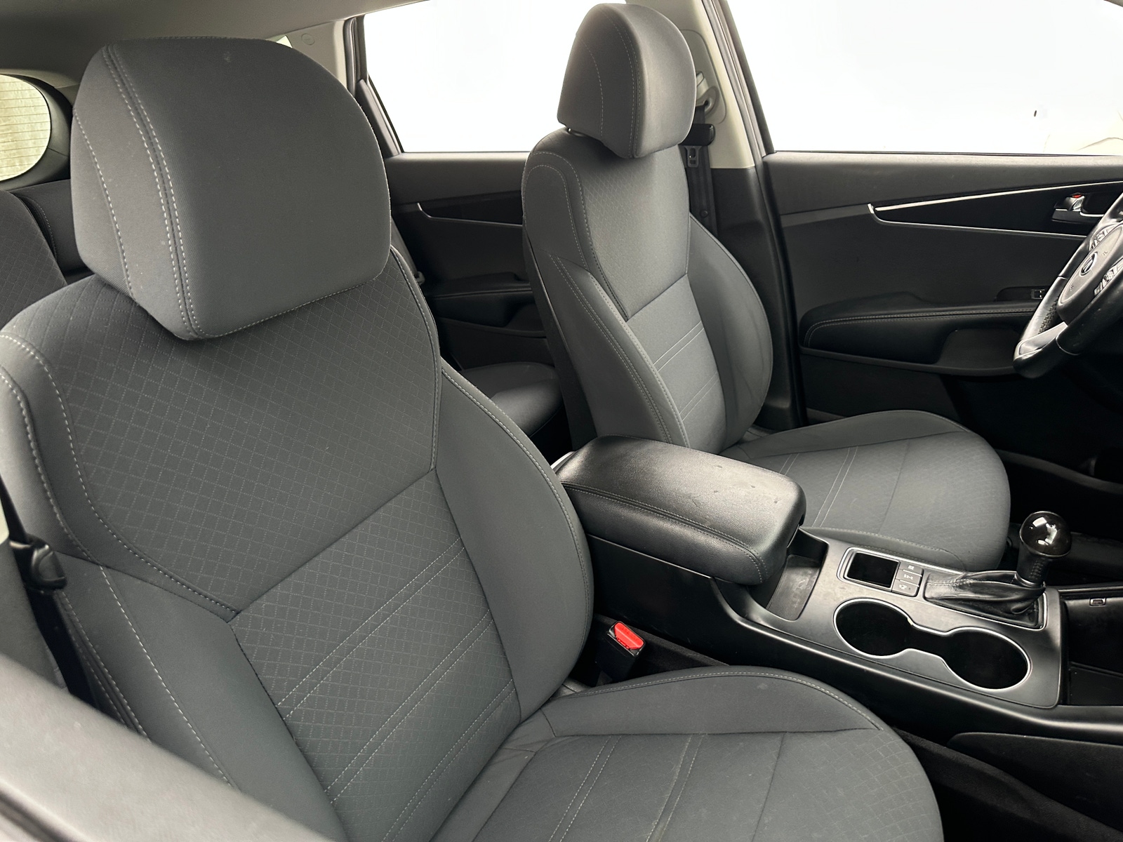 Thumbnail: 2017 Kia Sorento - 2