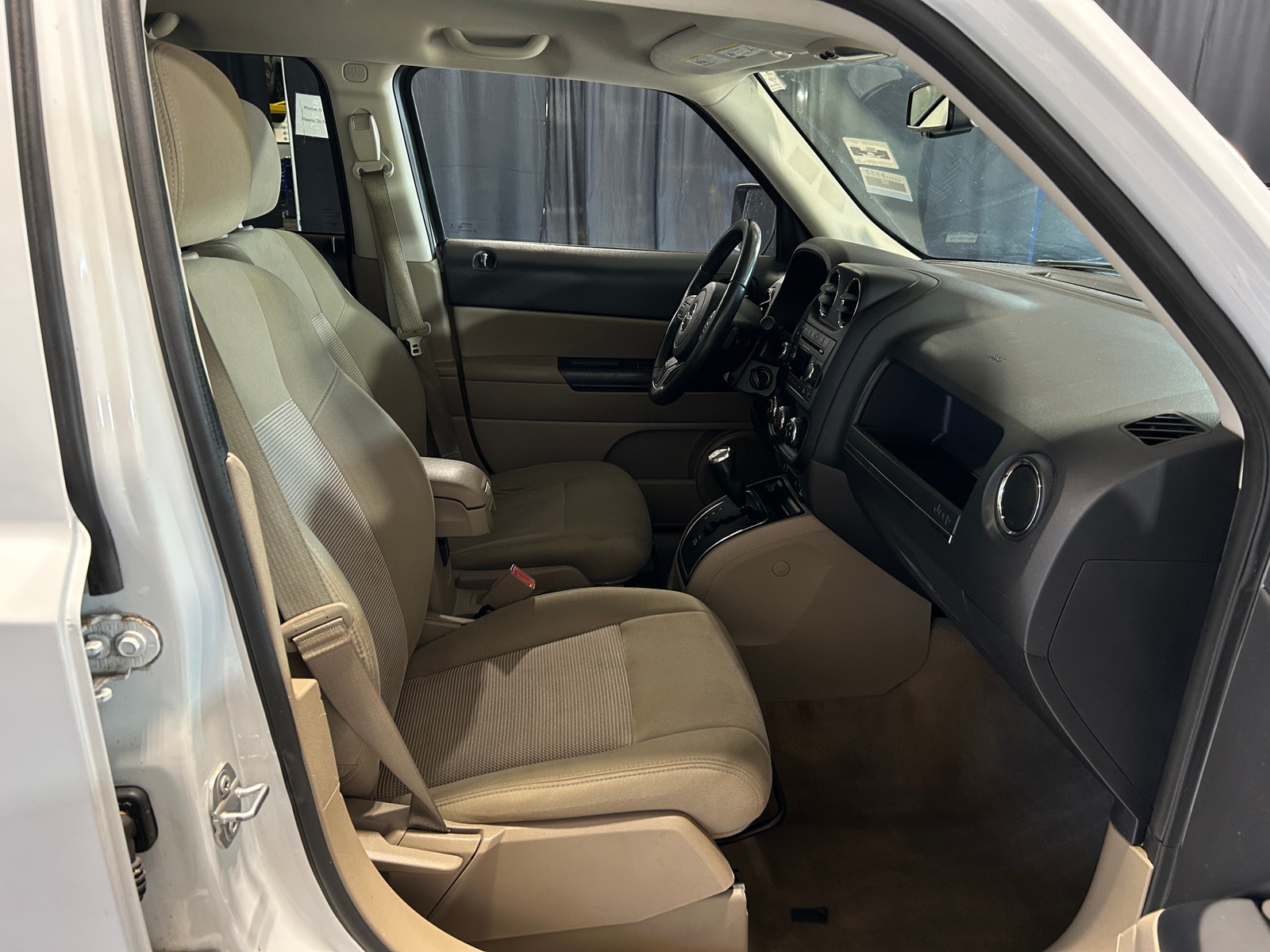 Thumbnail: 2017 Jeep Patriot - 2