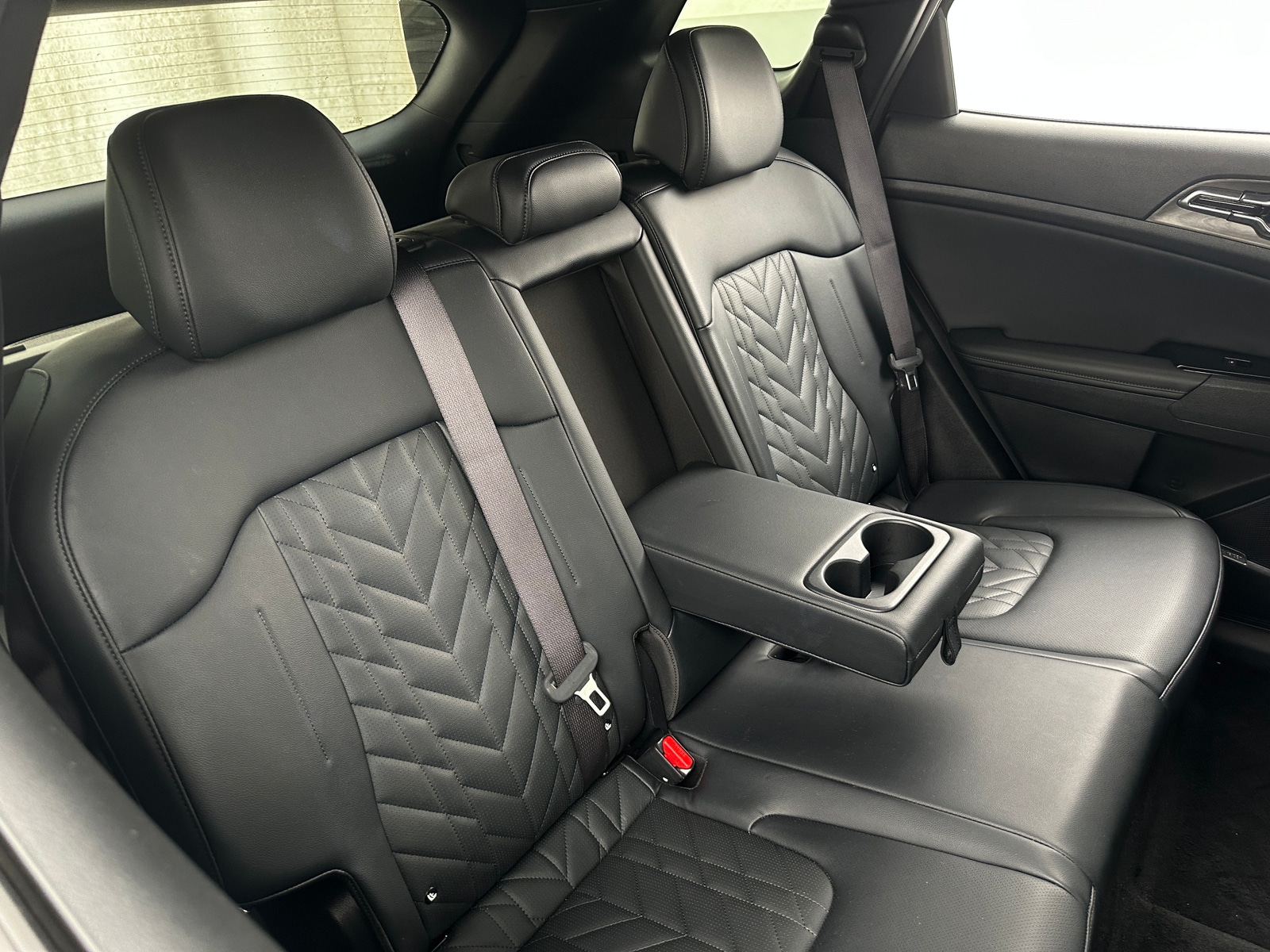 Thumbnail: 2023 Kia Sportage - 5
