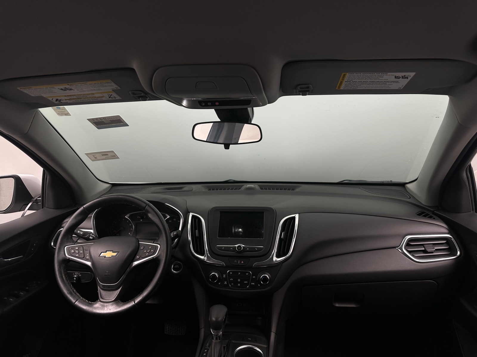 Thumbnail: 2023 Chevrolet Equinox - 3