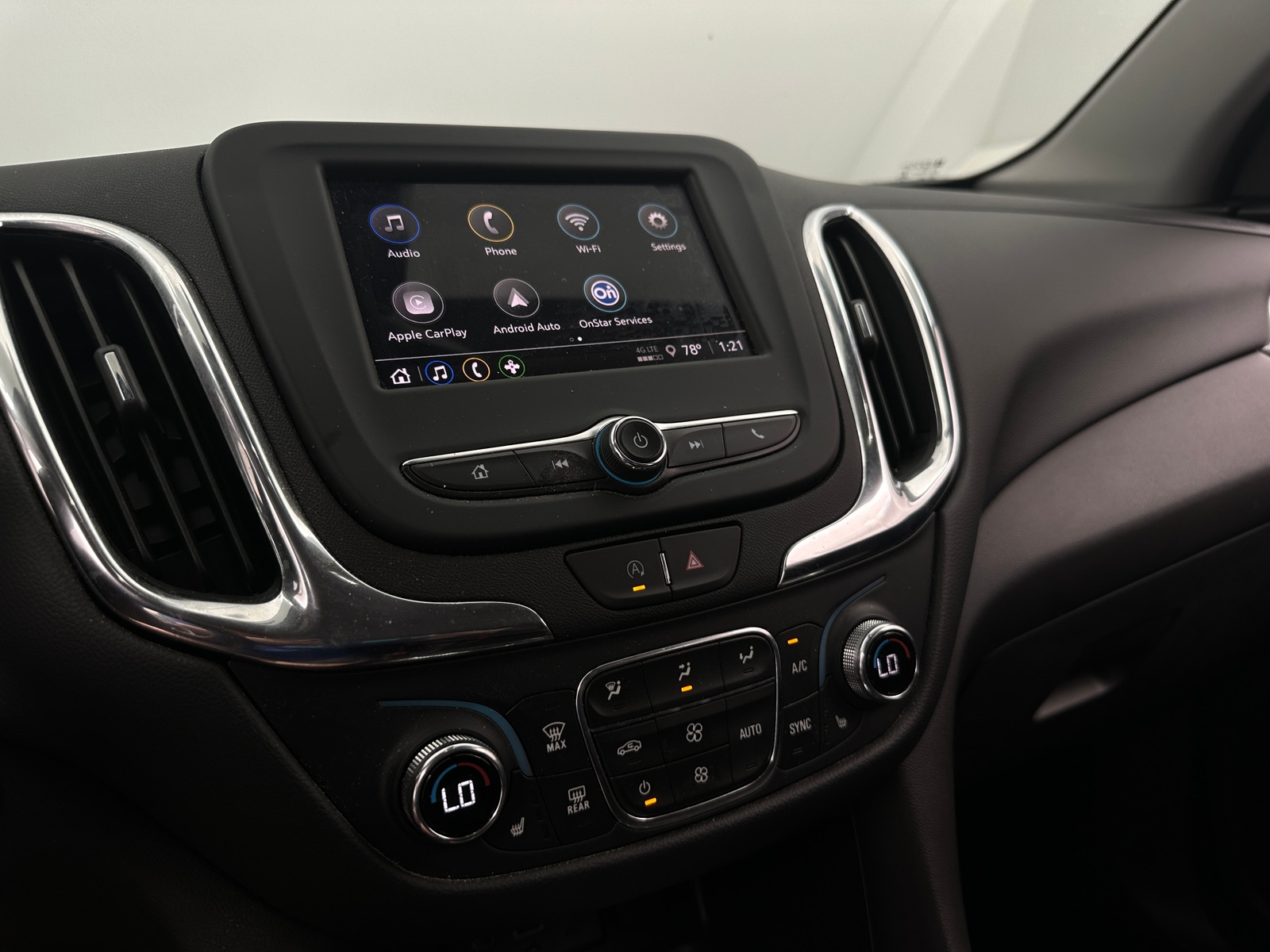 Thumbnail: 2023 Chevrolet Equinox - 4