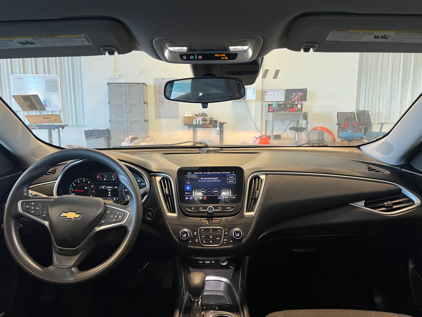 Thumbnail: 2023 Chevrolet Malibu - 3