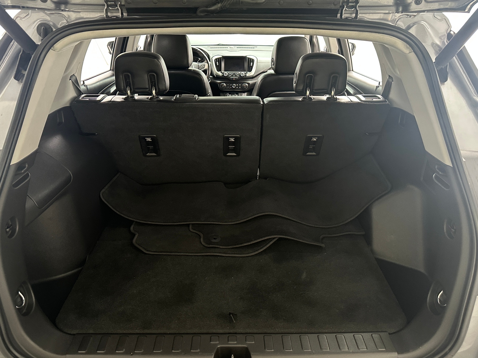 Thumbnail: 2018 GMC Terrain - 6