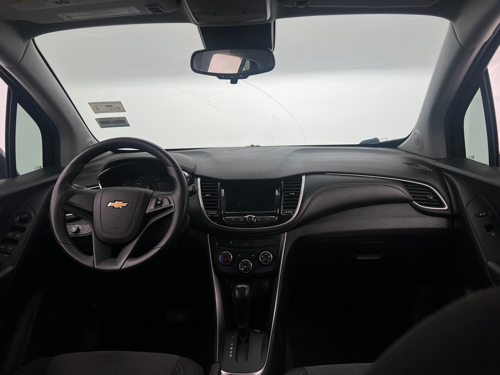 Thumbnail: 2020 Chevrolet Trax - 3