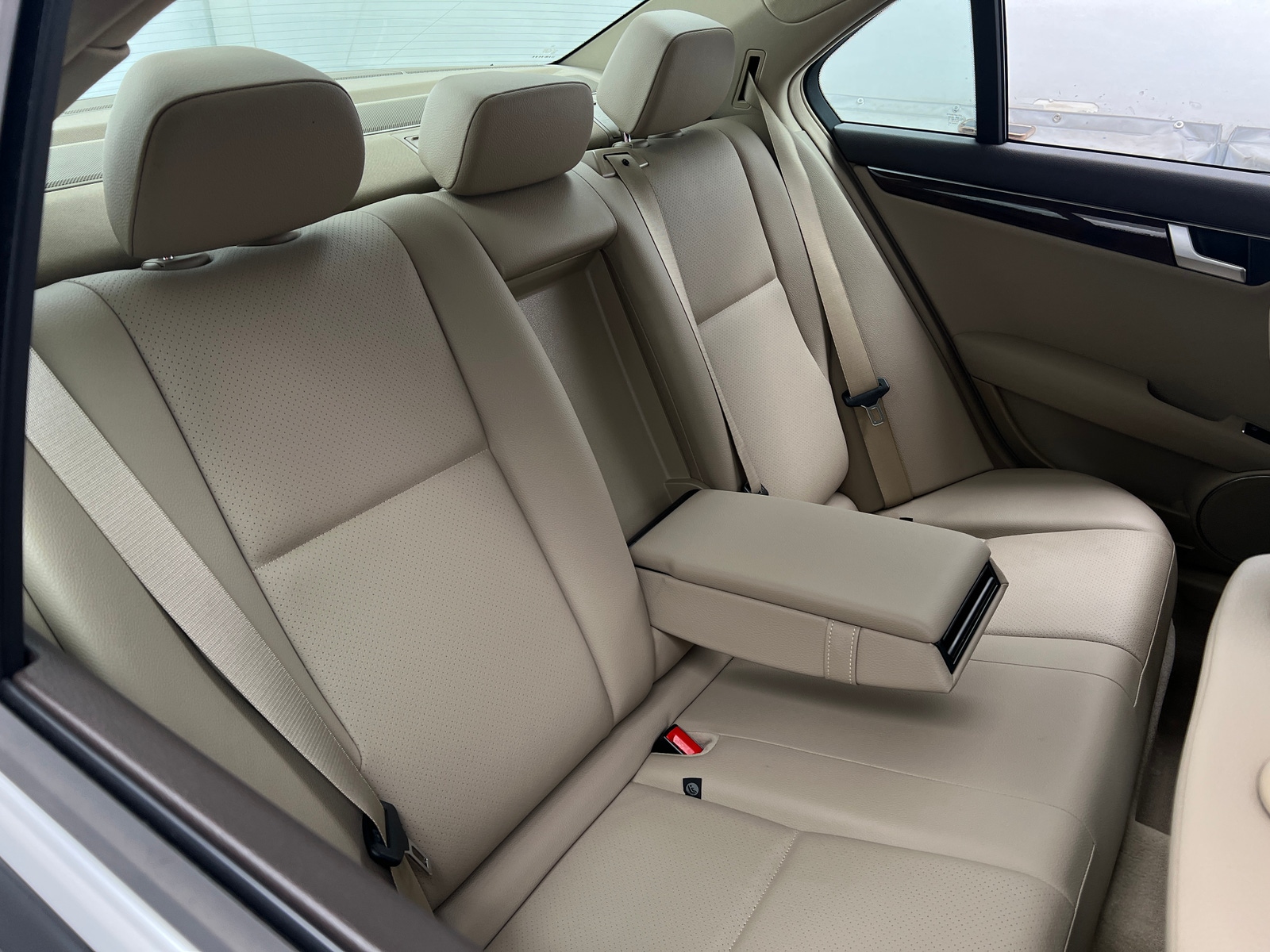 Thumbnail: 2013 Mercedes-Benz C-Class - 5