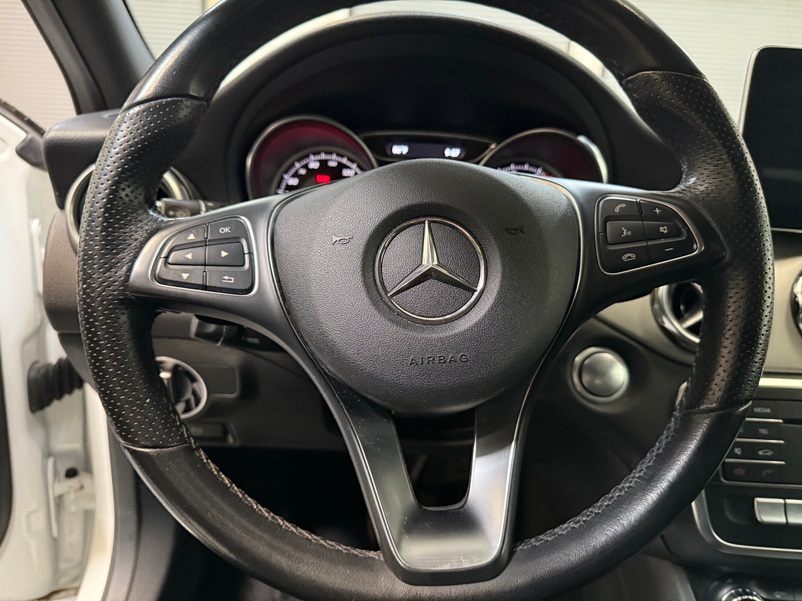 Thumbnail: 2019 Mercedes-Benz GLA - 5