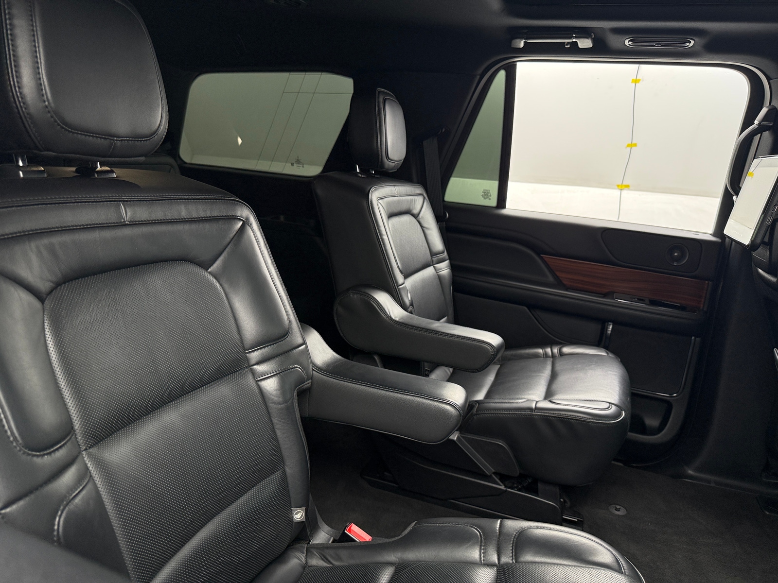 Thumbnail: 2019 Lincoln Navigator - 5