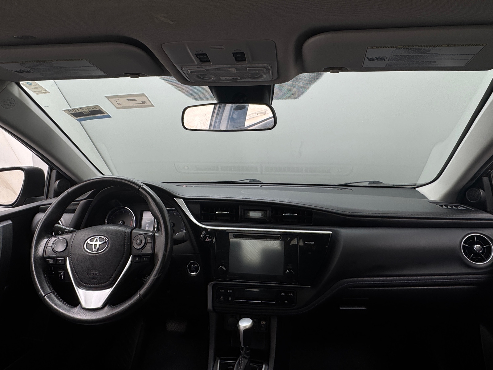 Thumbnail: 2017 Toyota Corolla - 2