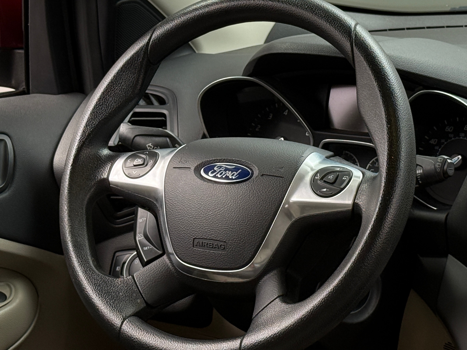 Thumbnail: 2016 Ford Escape - 5